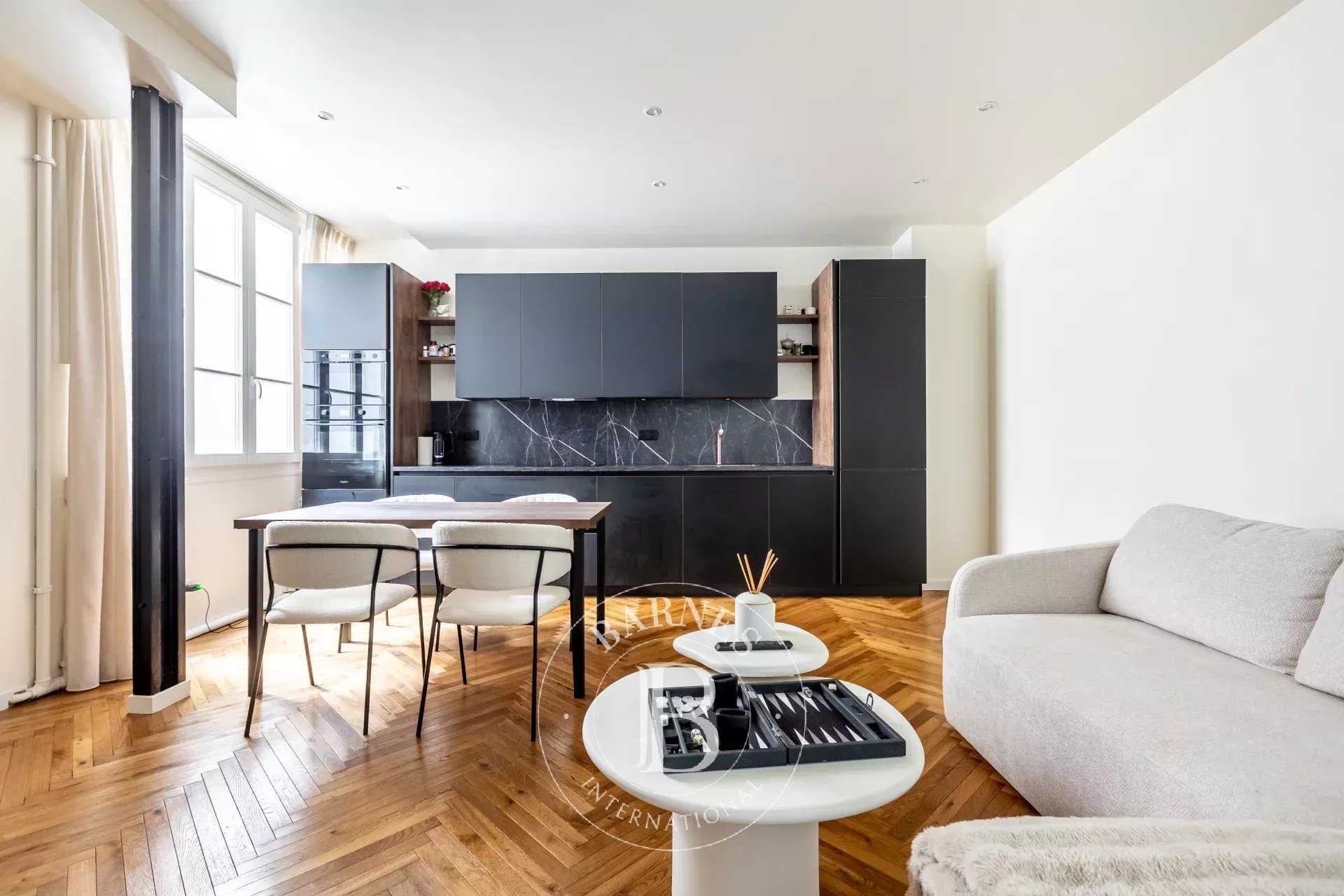 Appartement Paris 75008  -  ref 87020122 (picture 3)