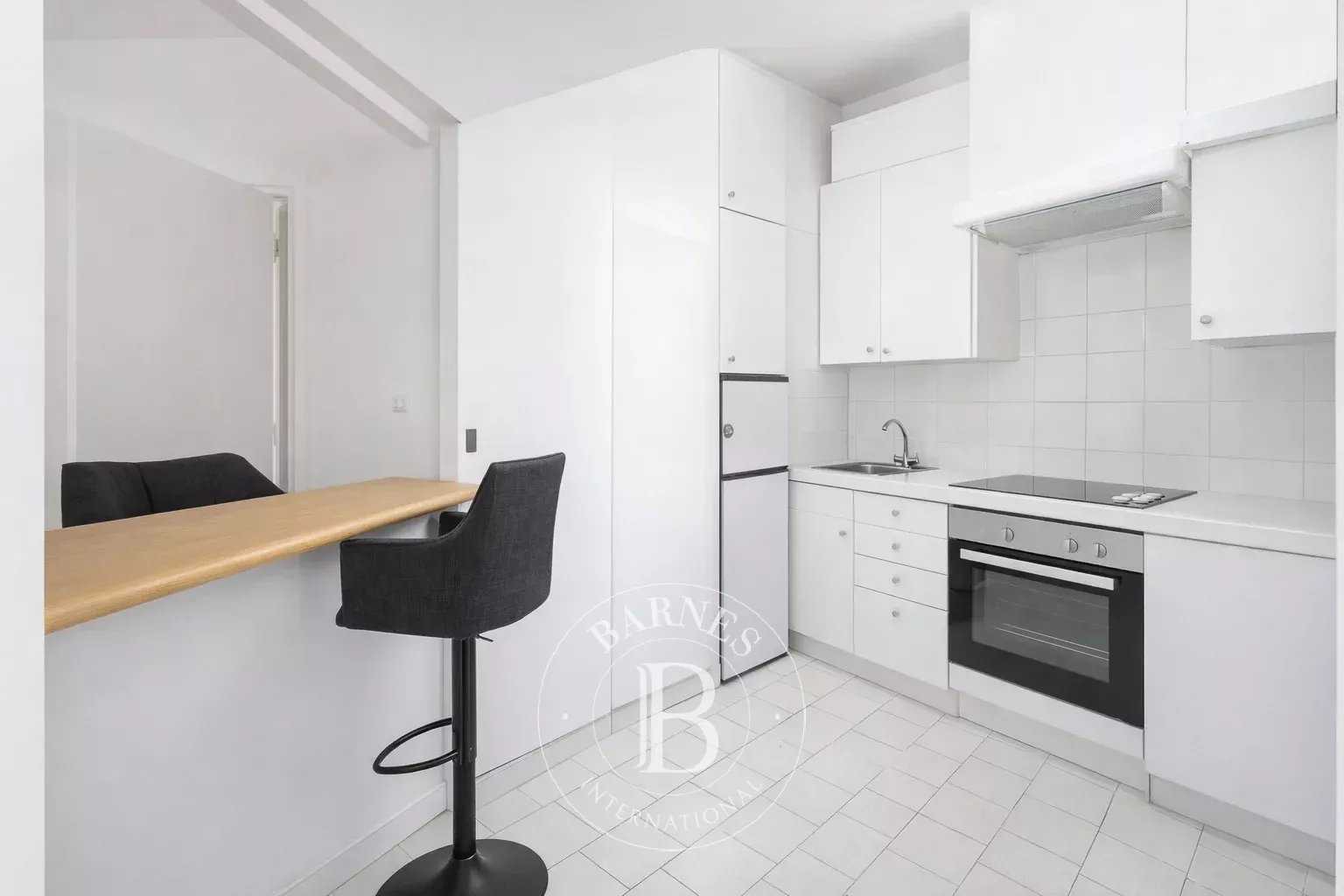 Appartement Paris 75008  -  ref 86831569 (picture 3)