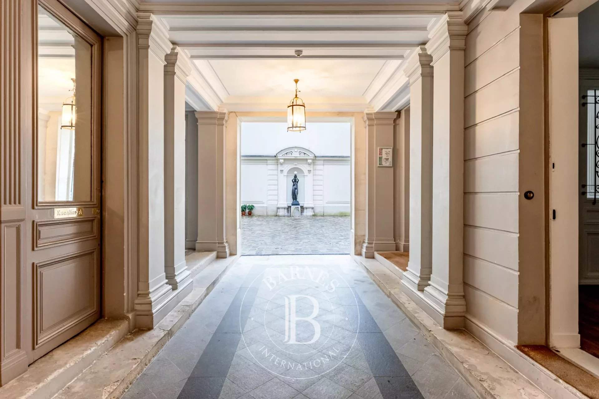 Paris  - Appartement 4 Pi&egrave;ces 2 Chambres - picture 10