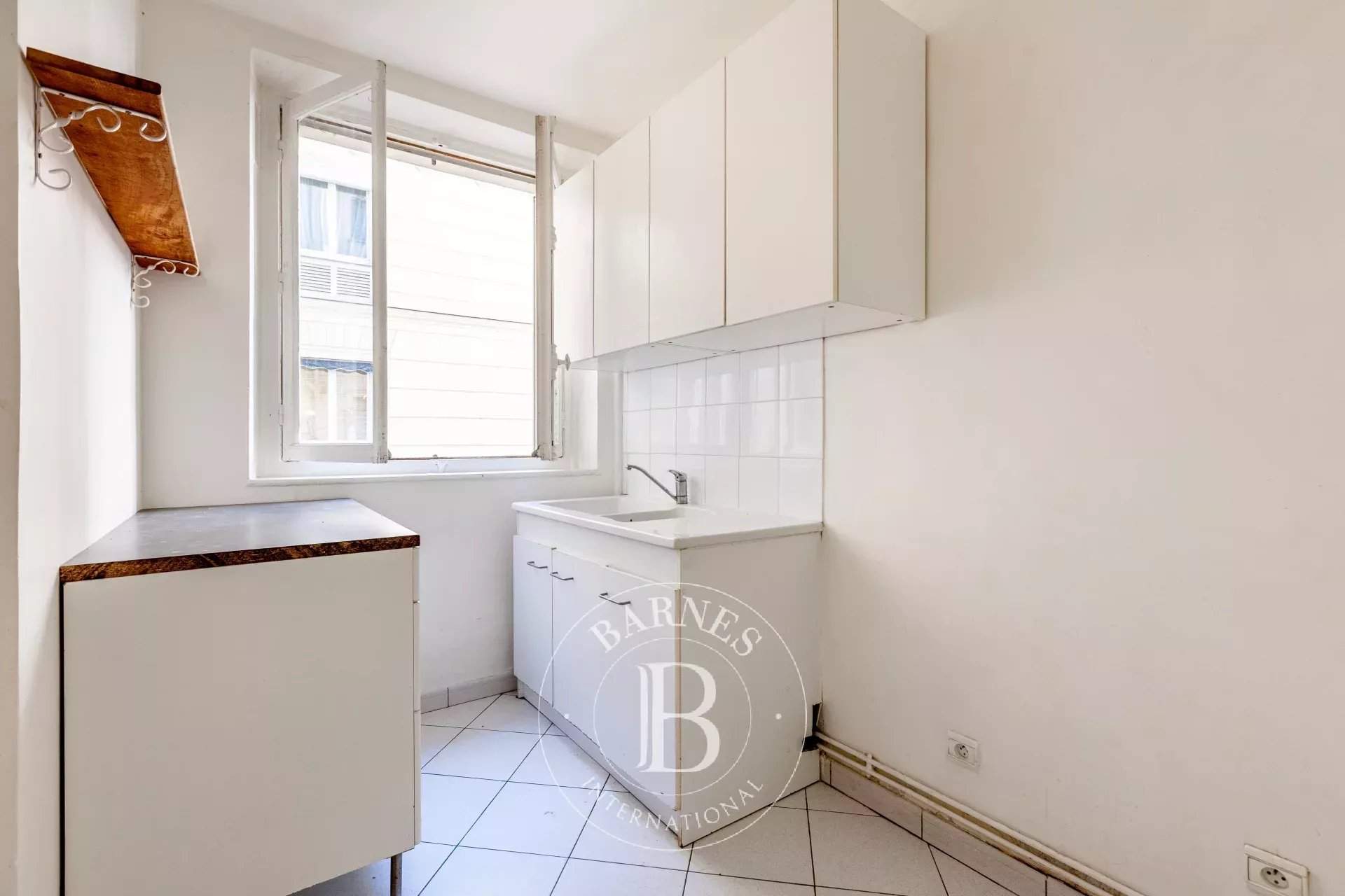 Paris  - Appartement 3 Pi&egrave;ces 2 Chambres - picture 5