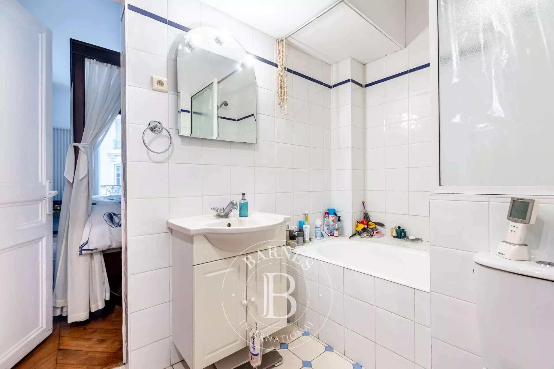 Paris  - Apartment 1 Bedroom - picture 11