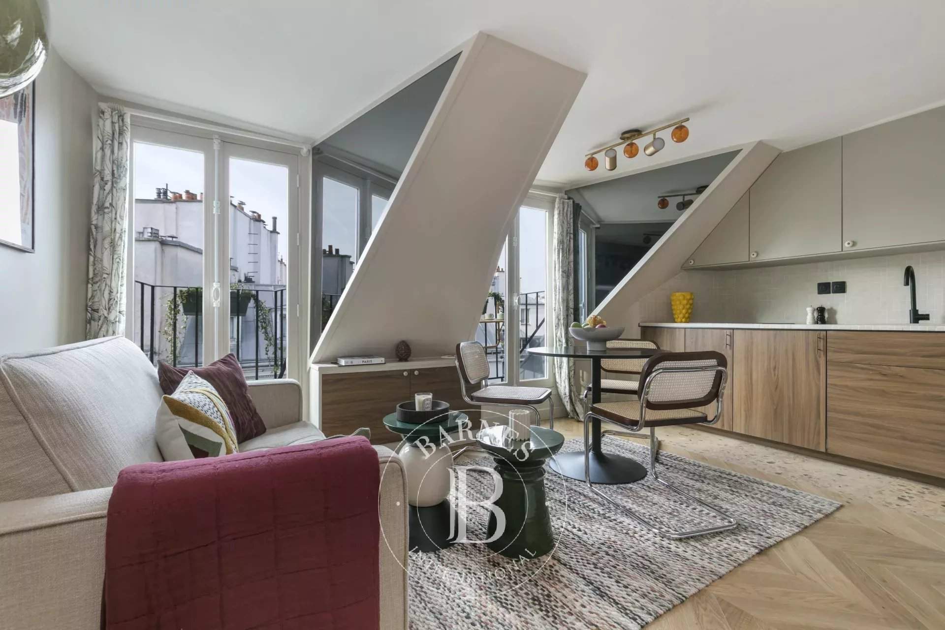 Paris  - Apartment 1 Bedroom - picture 1