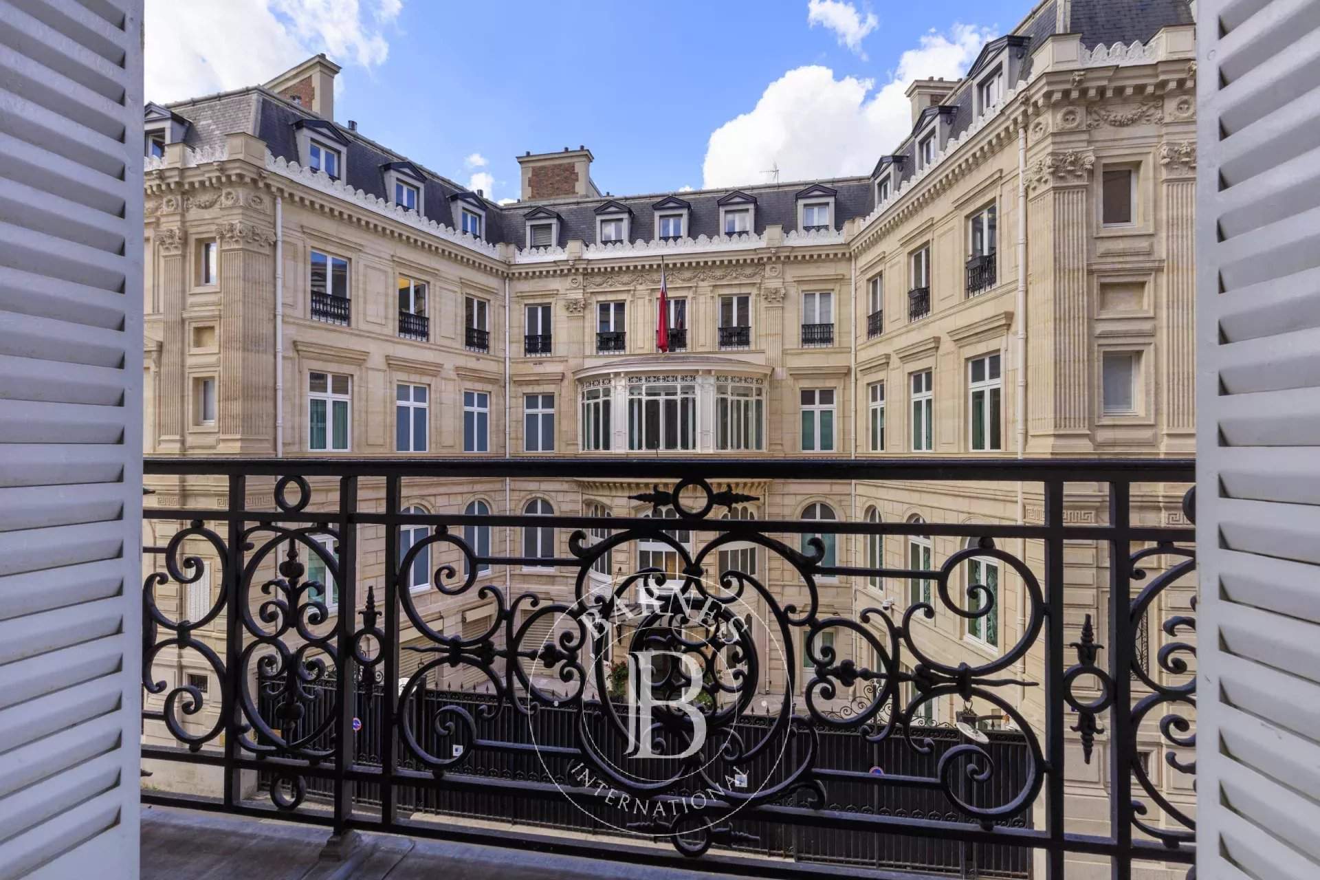 Paris  - Apartment  - picture 10