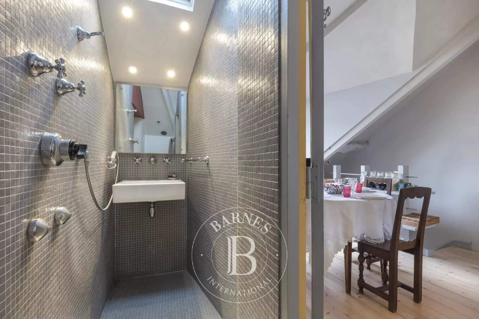 Paris  - Appartement 4 Pi&egrave;ces 2 Chambres - picture 10