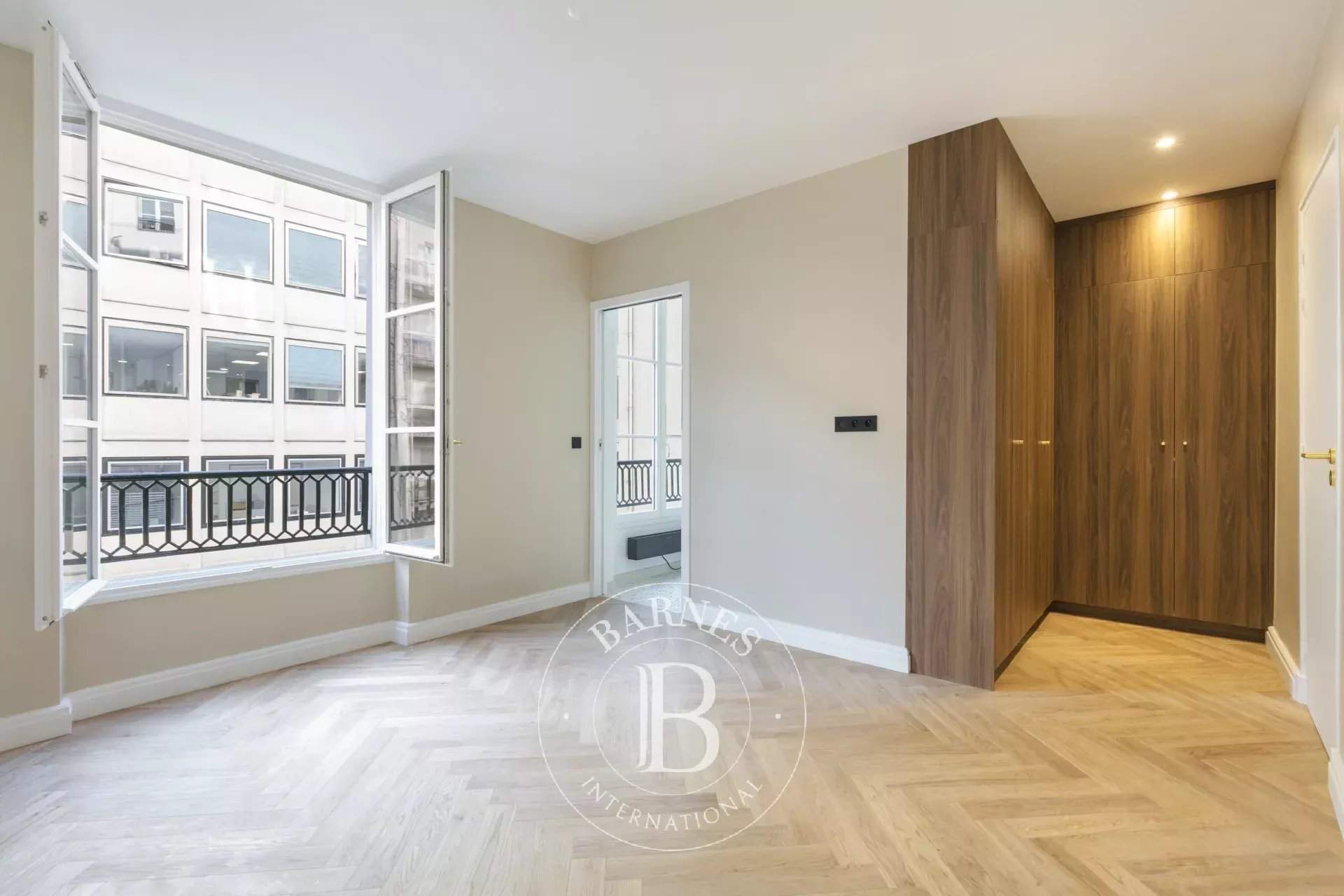 Paris  - Appartement 2 Pi&egrave;ces, 1 Chambre - picture 5