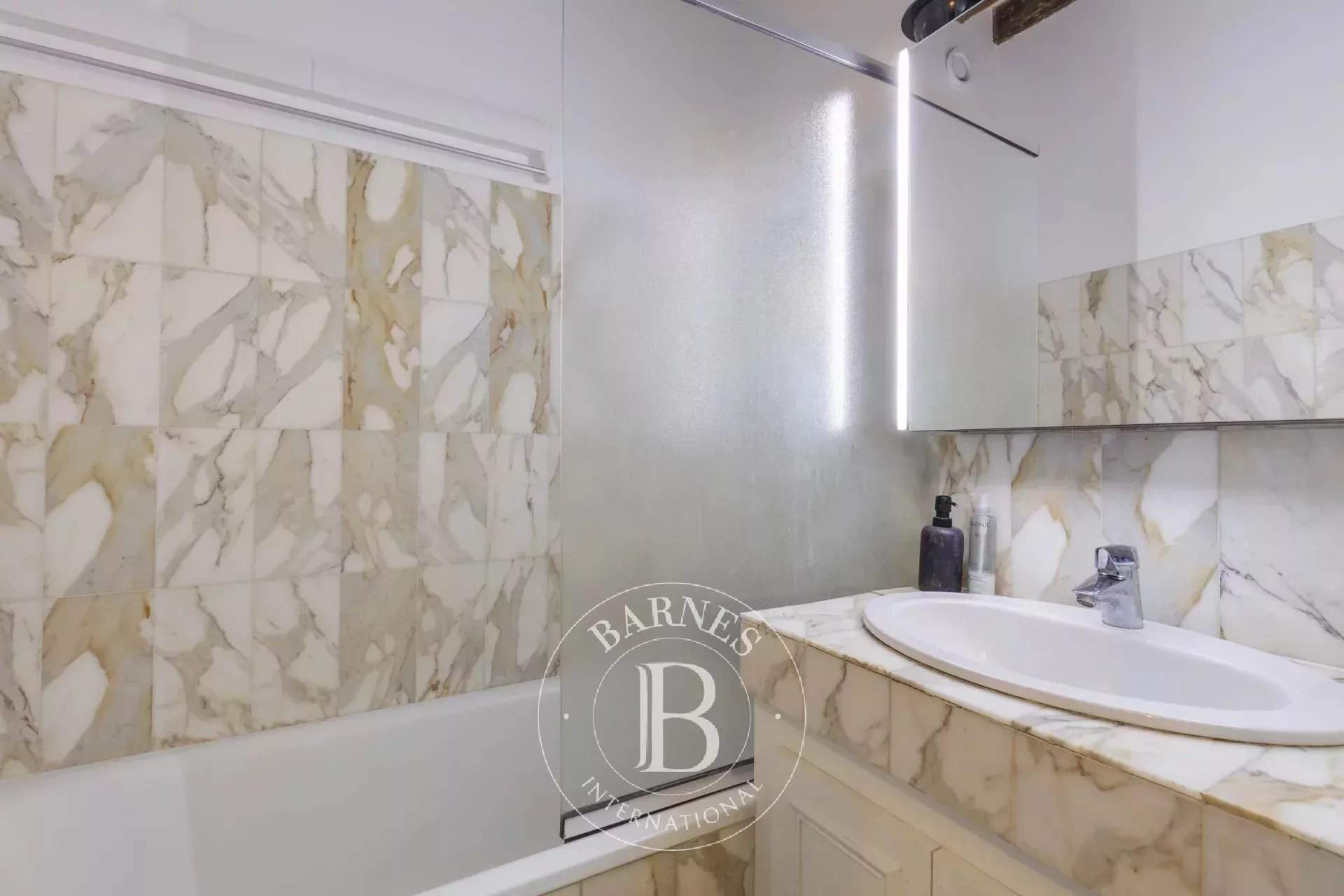 Paris  - Appartement 2 Pi&egrave;ces, 1 Chambre - picture 8