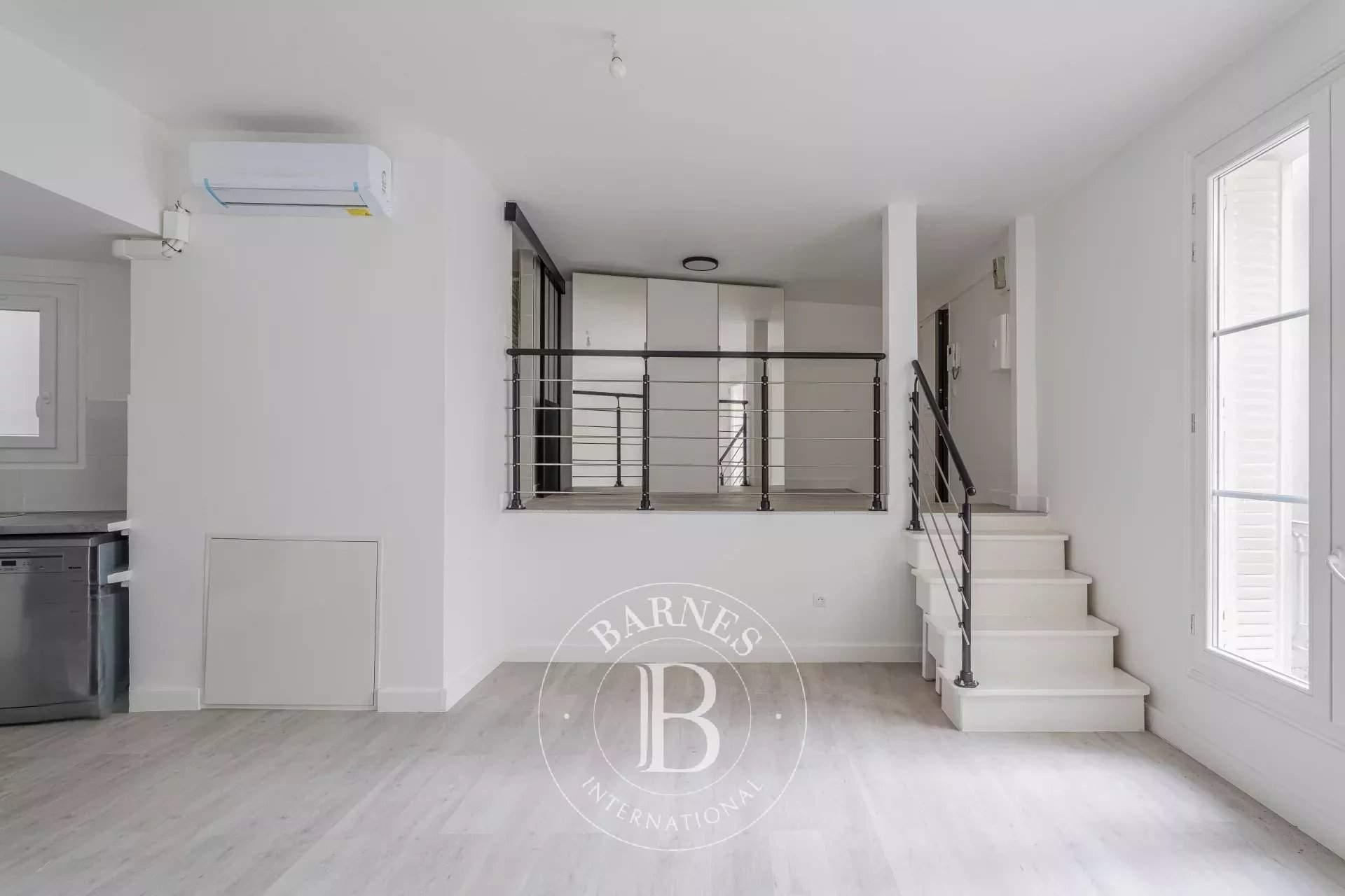 Paris  - Appartement  - picture 8