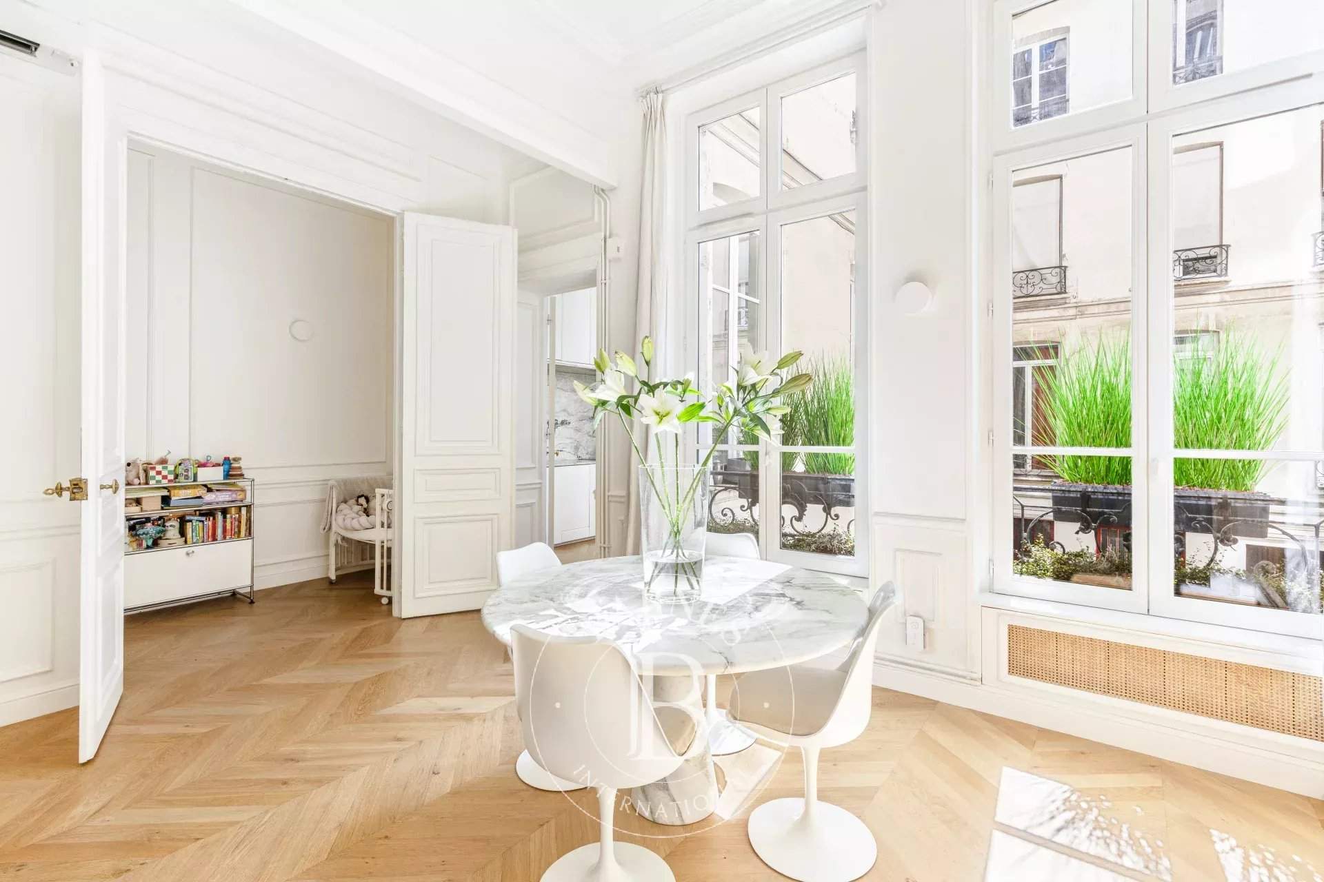 Paris  - Apartment 2 Bedrooms - picture 4