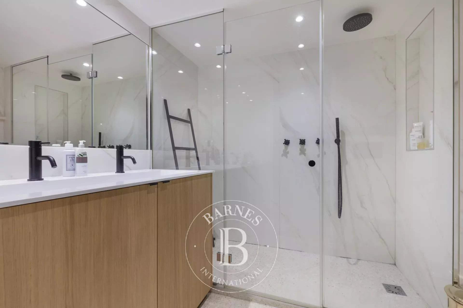 Paris  - Appartement 3 Pi&egrave;ces, 1 Chambre - picture 13