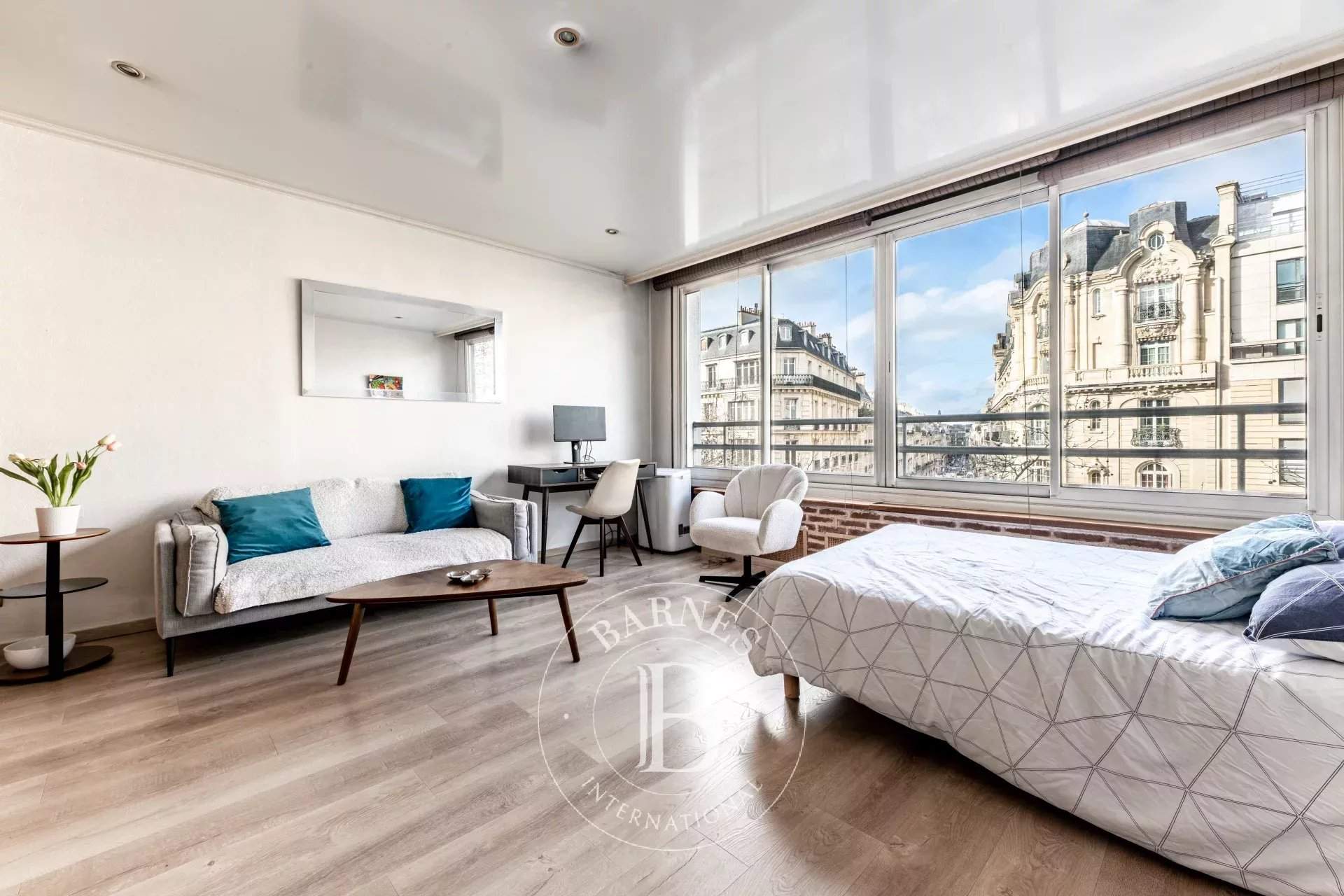 Paris  - Appartement 1 Pi&egrave;ce - picture 1