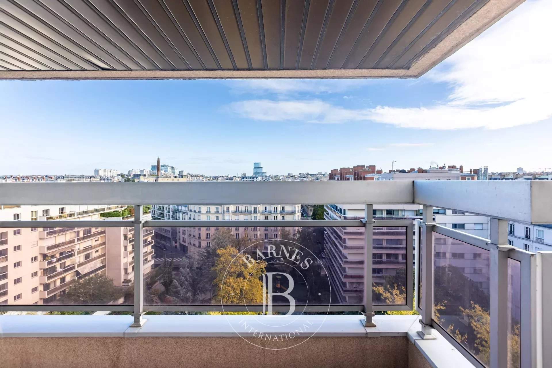 Paris  - Apartment  - picture 9