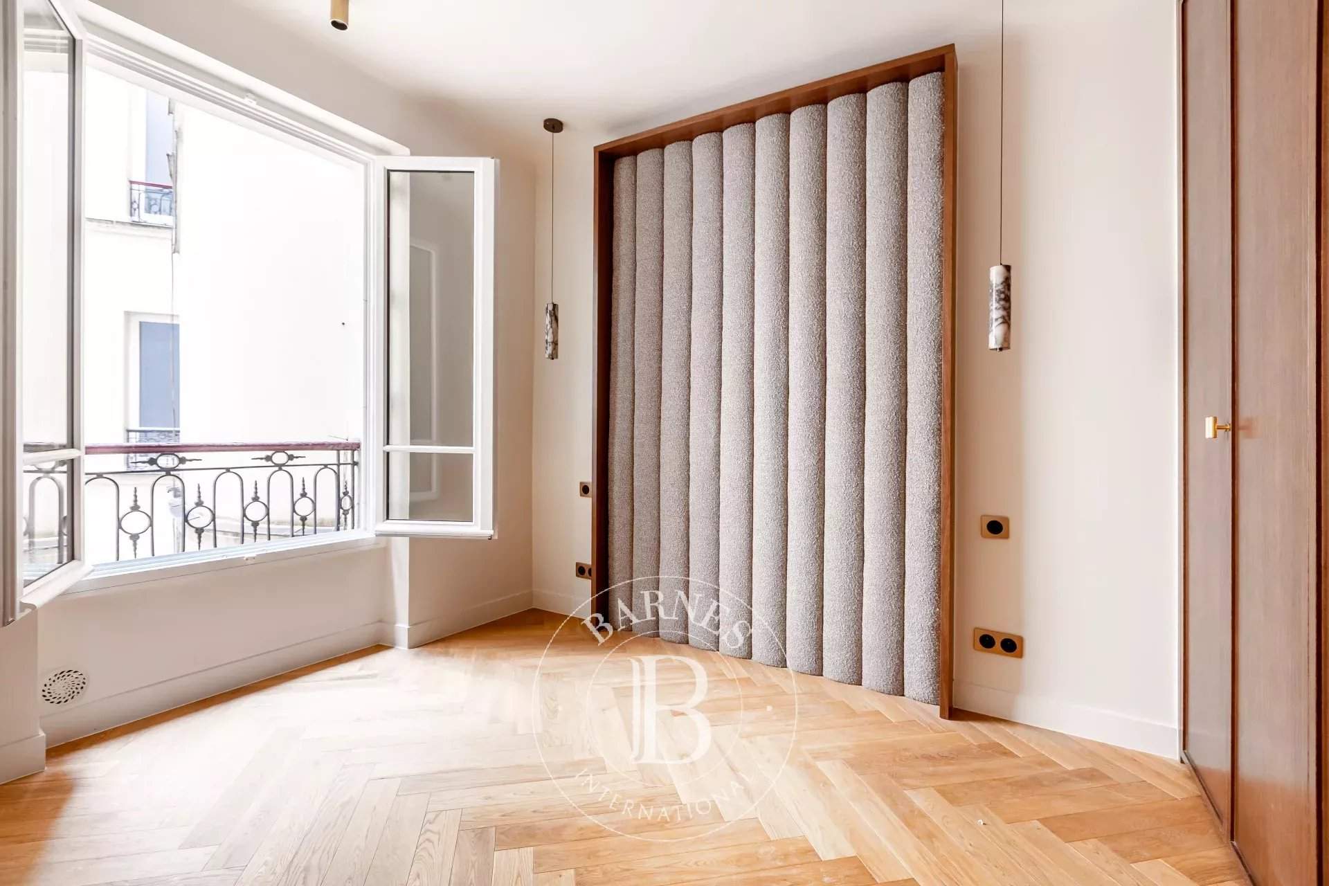 Paris  - Apartment 2 Bedrooms - picture 5