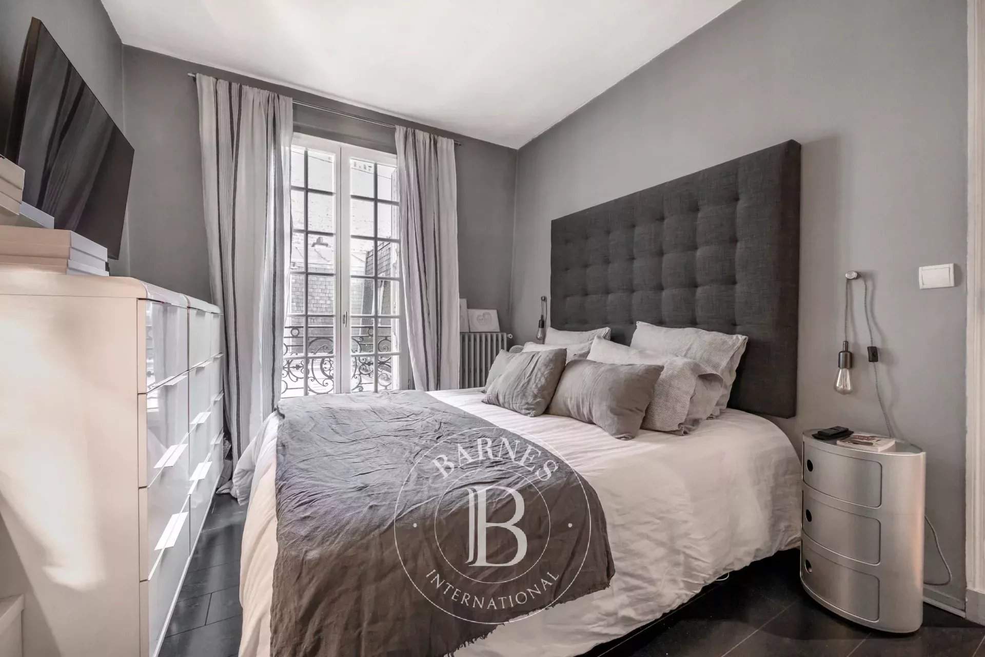 Paris  - Apartment 2 Bedrooms - picture 10