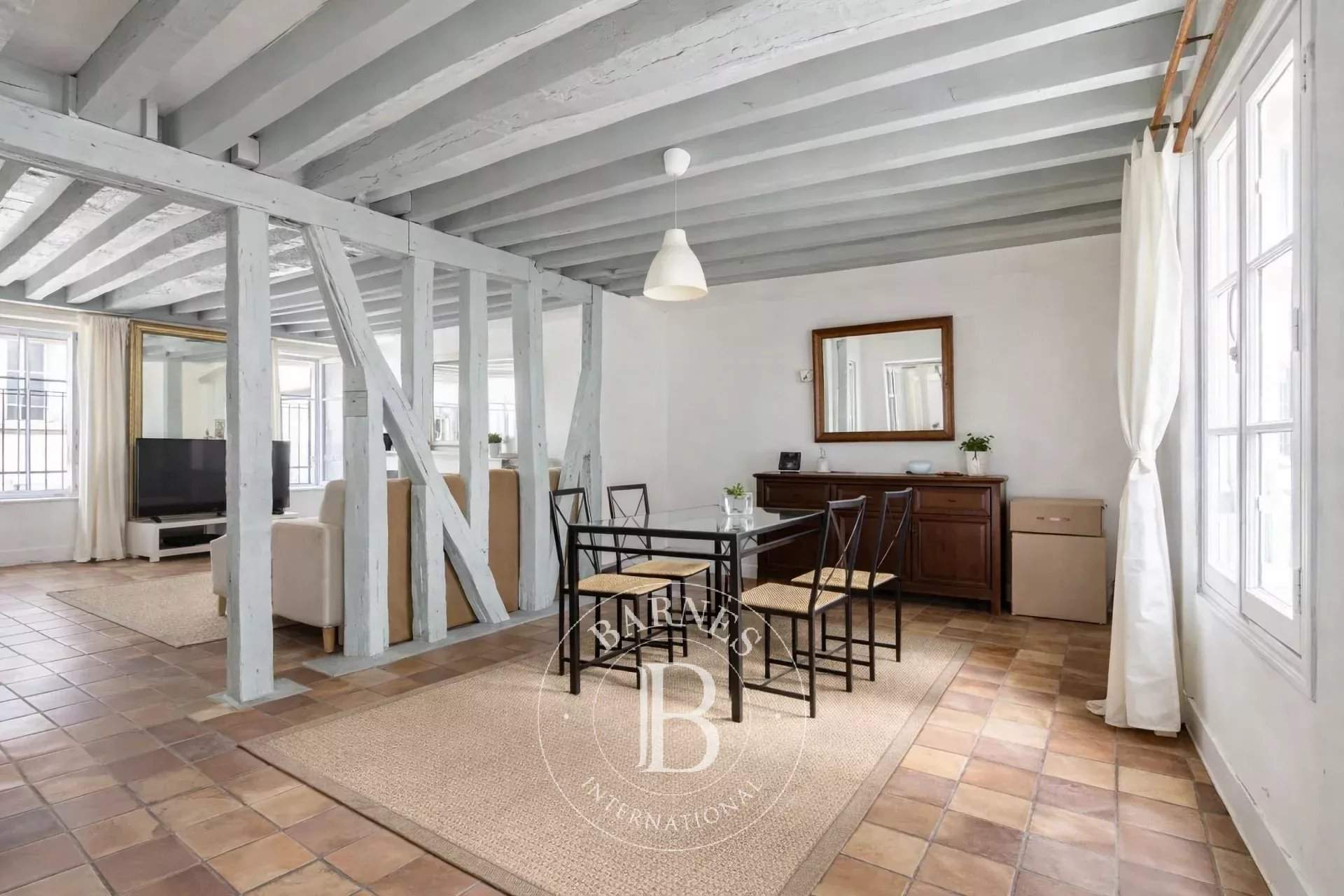 Paris  - Apartment 1 Bedroom - picture 1