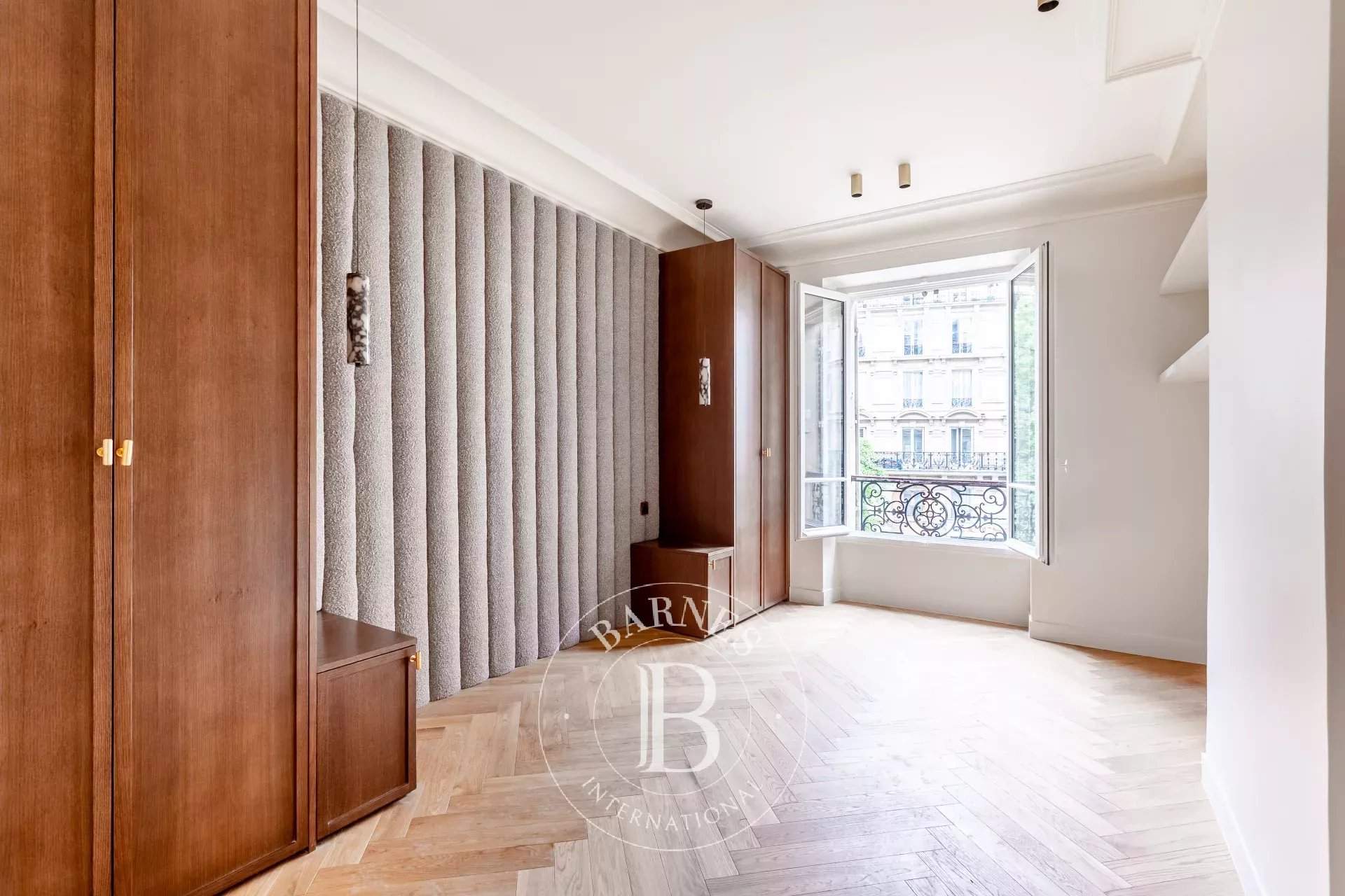Paris  - Apartment 2 Bedrooms - picture 6