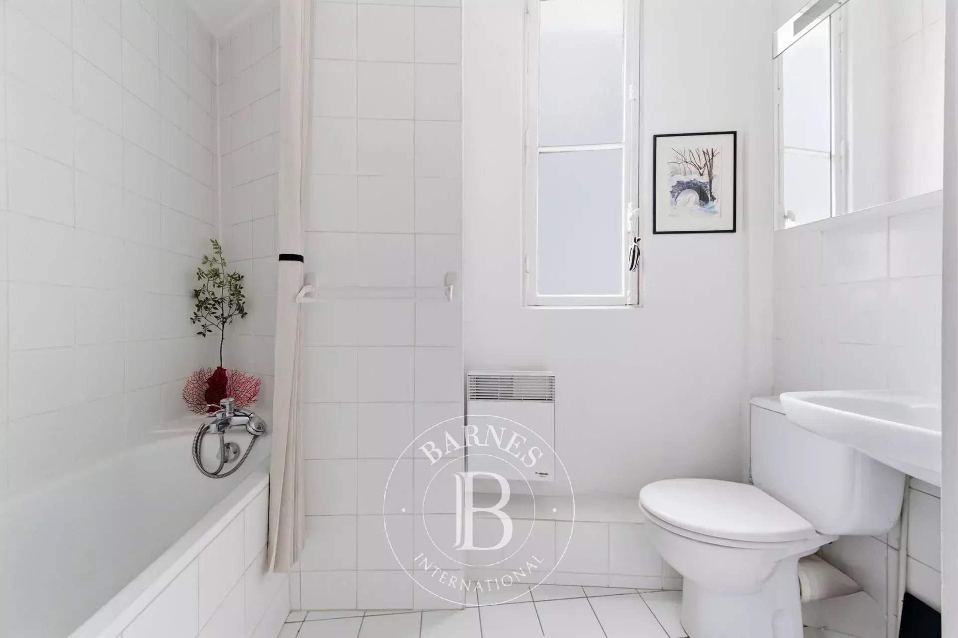 Paris  - Apartment 1 Bedroom - picture 9