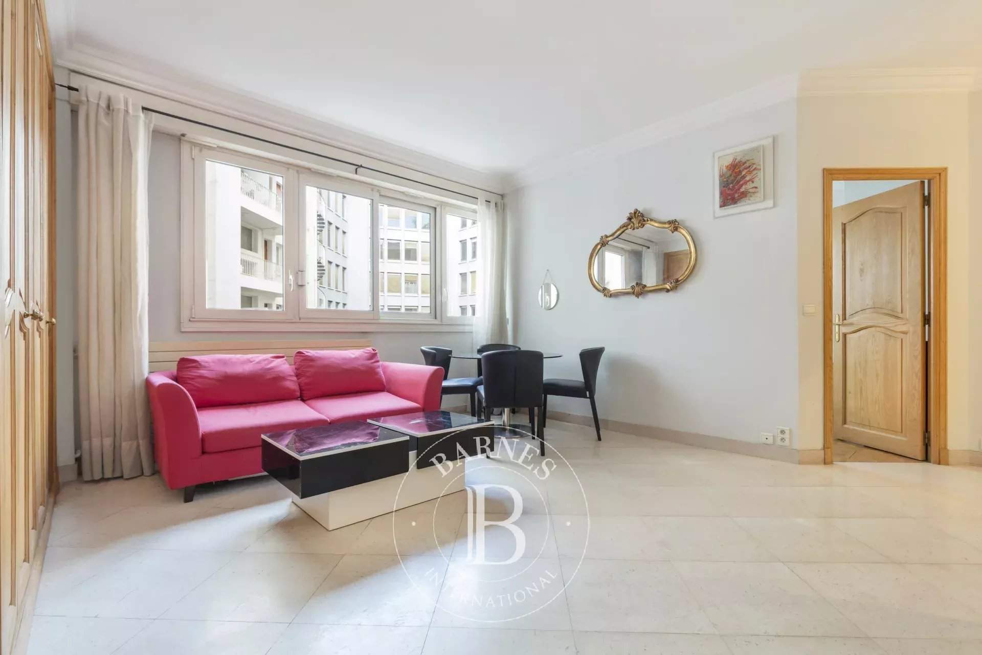 Paris  - Appartement 2 Pi&egrave;ces, 1 Chambre - picture 3