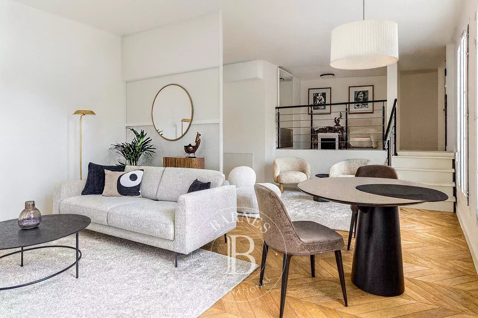 Paris  - Apartment  - picture 2