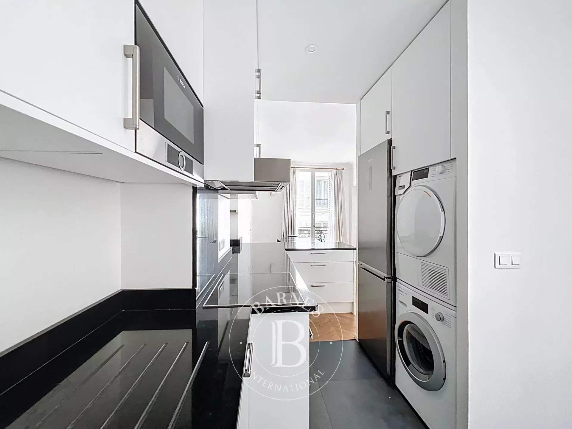 Paris  - Appartement 3 Pi&egrave;ces 2 Chambres - picture 12