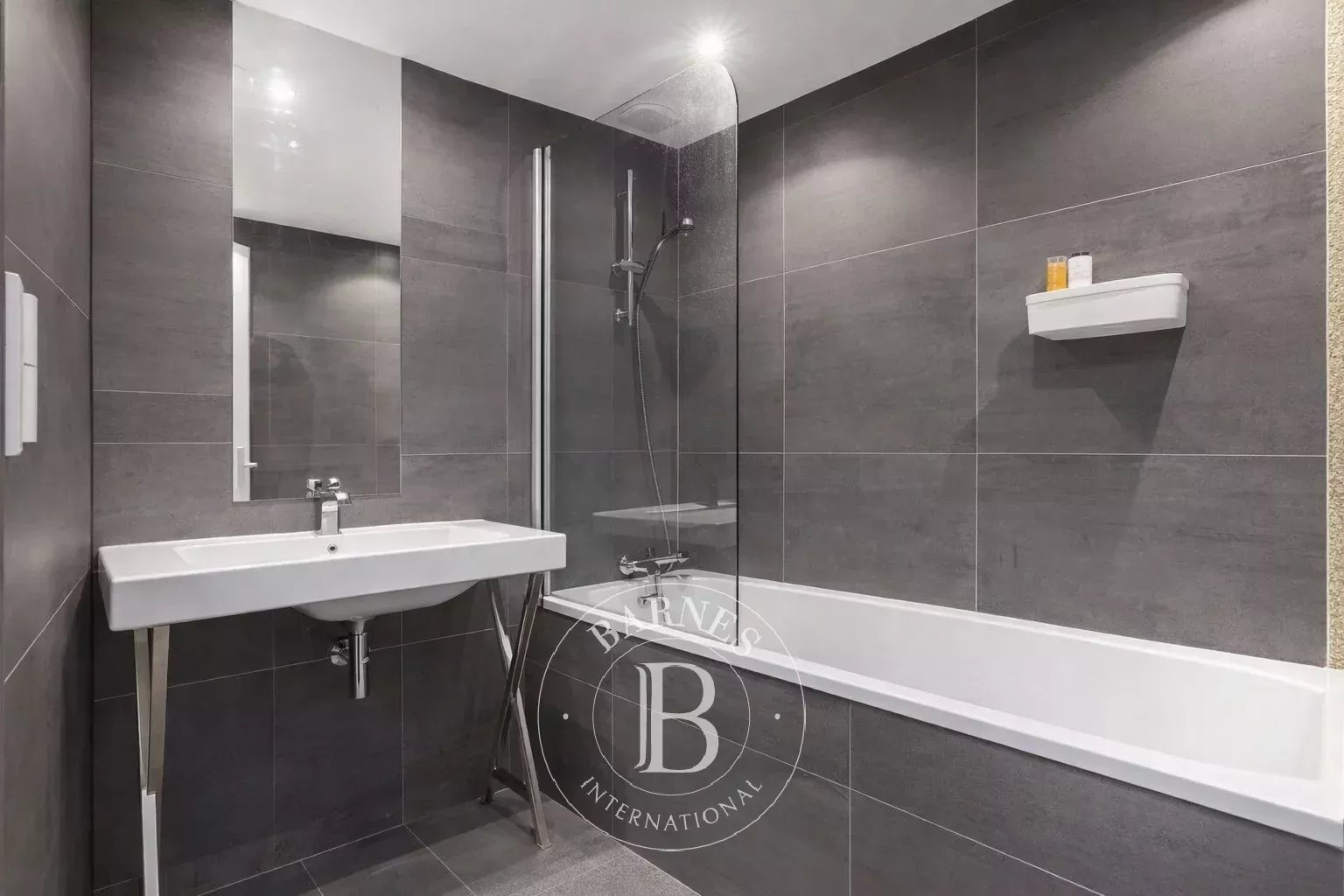 Paris  - Appartement 3 Pi&egrave;ces 2 Chambres - picture 7