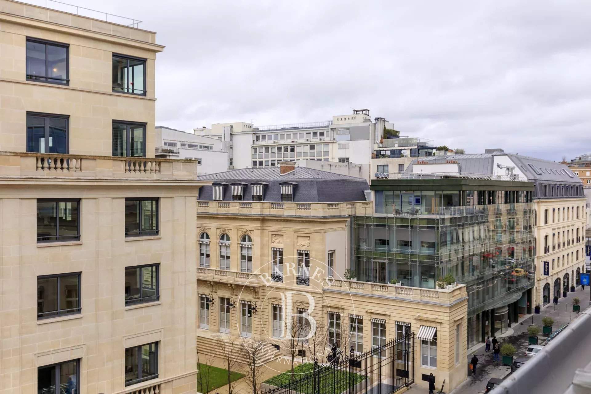 Paris  - Appartement 4 Pi&egrave;ces 2 Chambres - picture 3