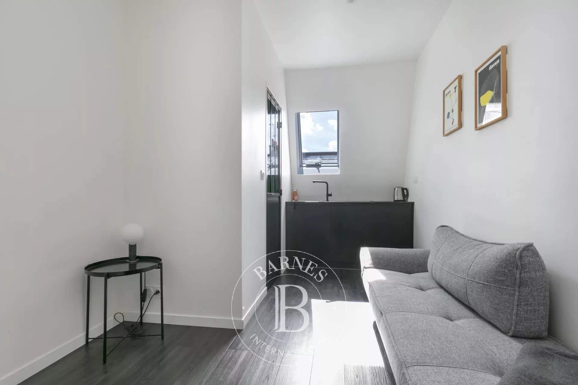 Paris  - Appartement 1 Pi&egrave;ce - picture 1