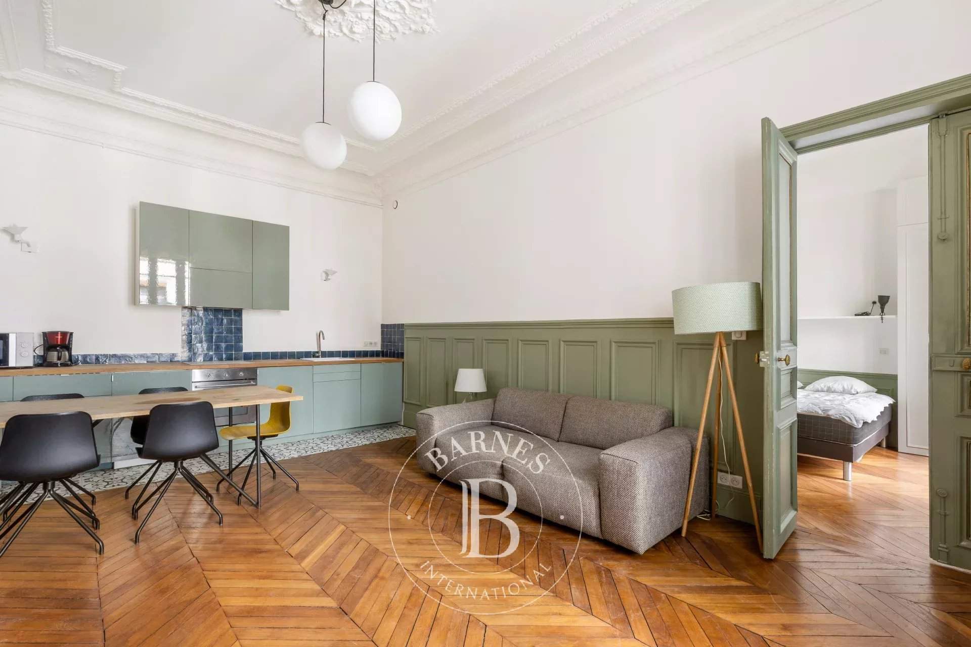 Paris  - Appartement 2 Pi&egrave;ces, 1 Chambre - picture 1