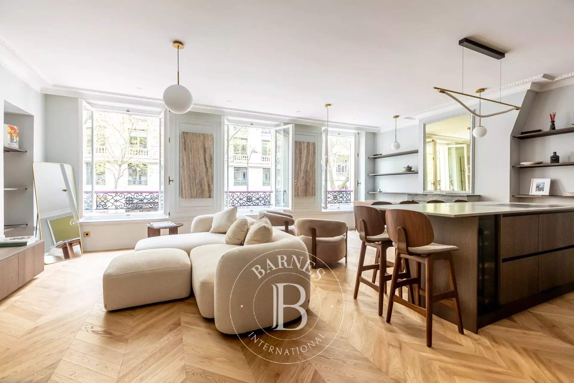 Paris  - Apartment  - picture 1