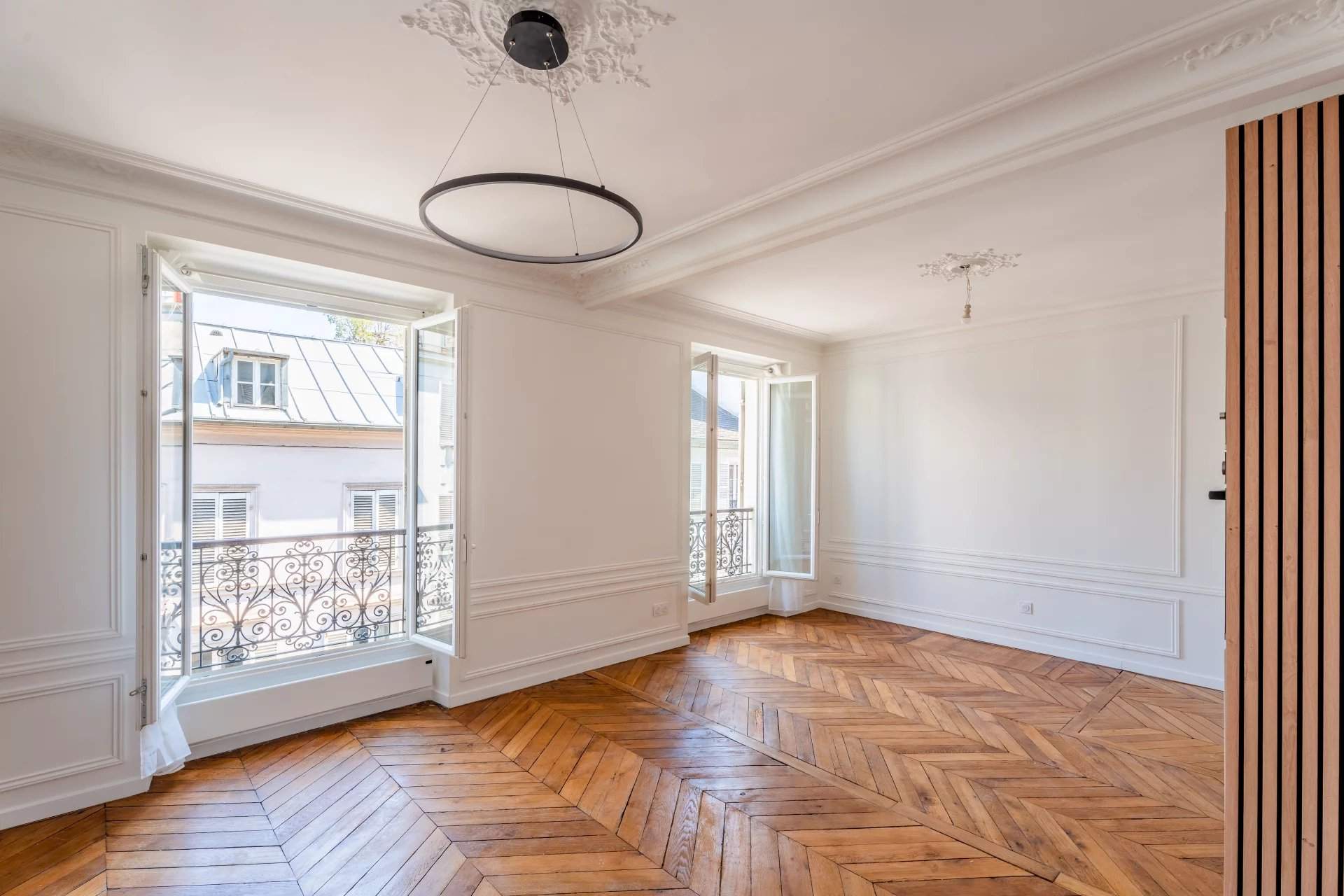 Paris  - Appartement 2 Pi&egrave;ces, 1 Chambre - picture 1