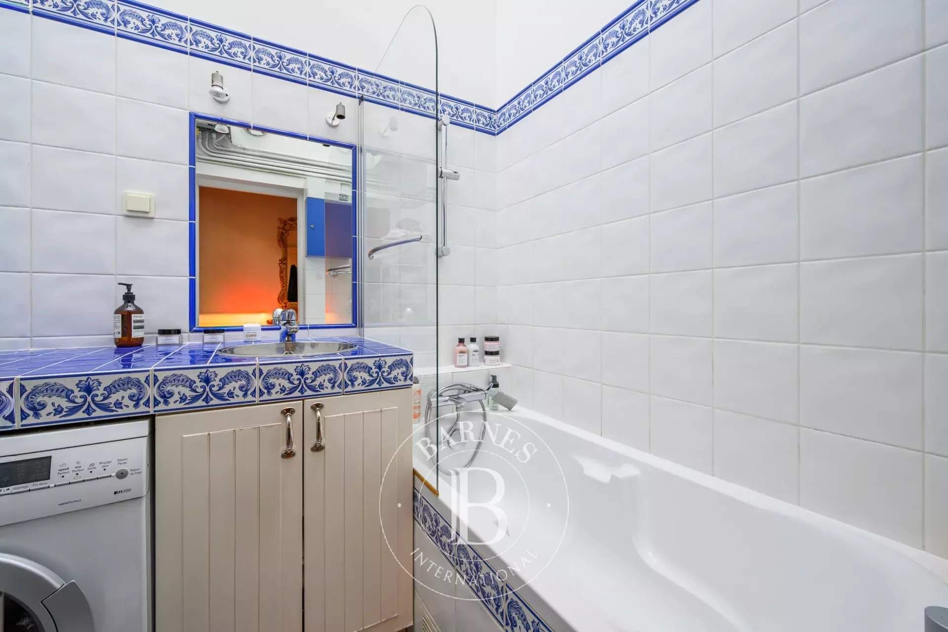 Paris  - Apartment 2 Bedrooms - picture 13