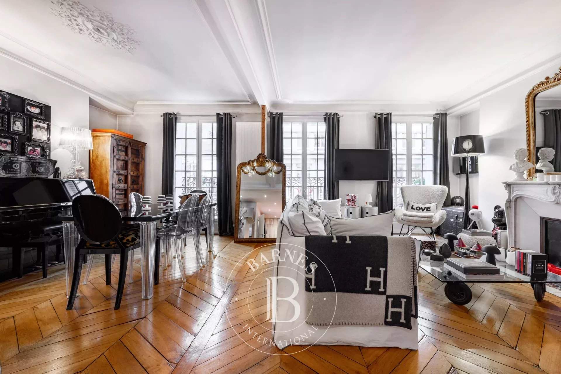 Paris  - Apartment 2 Bedrooms - picture 2