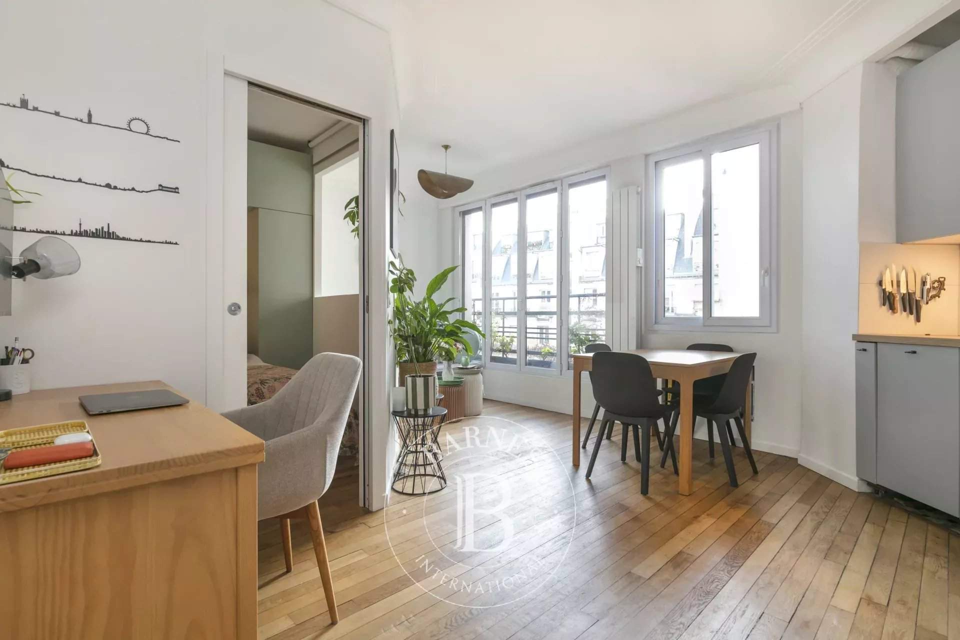 Paris  - Apartment 1 Bedroom - picture 1