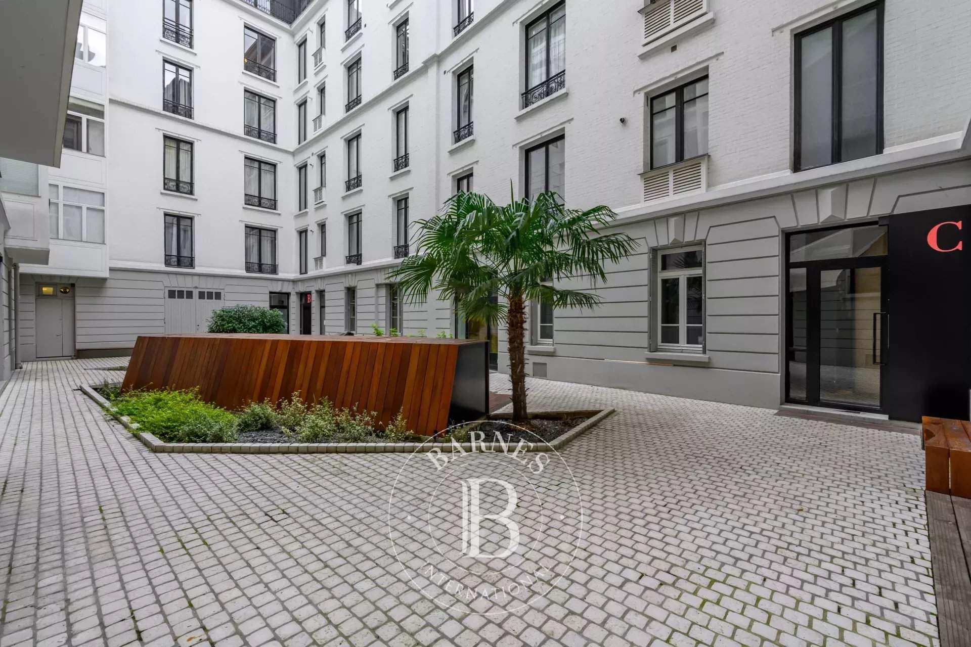 Paris  - Appartement  - picture 13