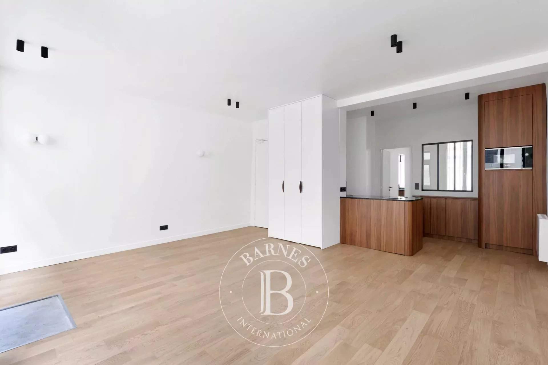 Paris  - Appartement 2 Pi&egrave;ces - picture 2