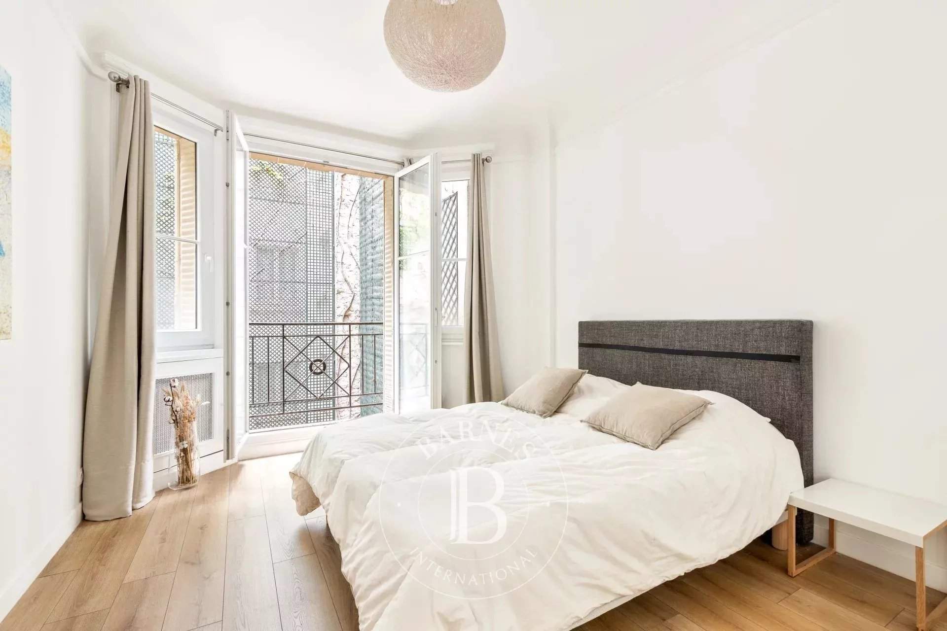 Paris  - Appartement 2 Pi&egrave;ces, 1 Chambre - picture 5