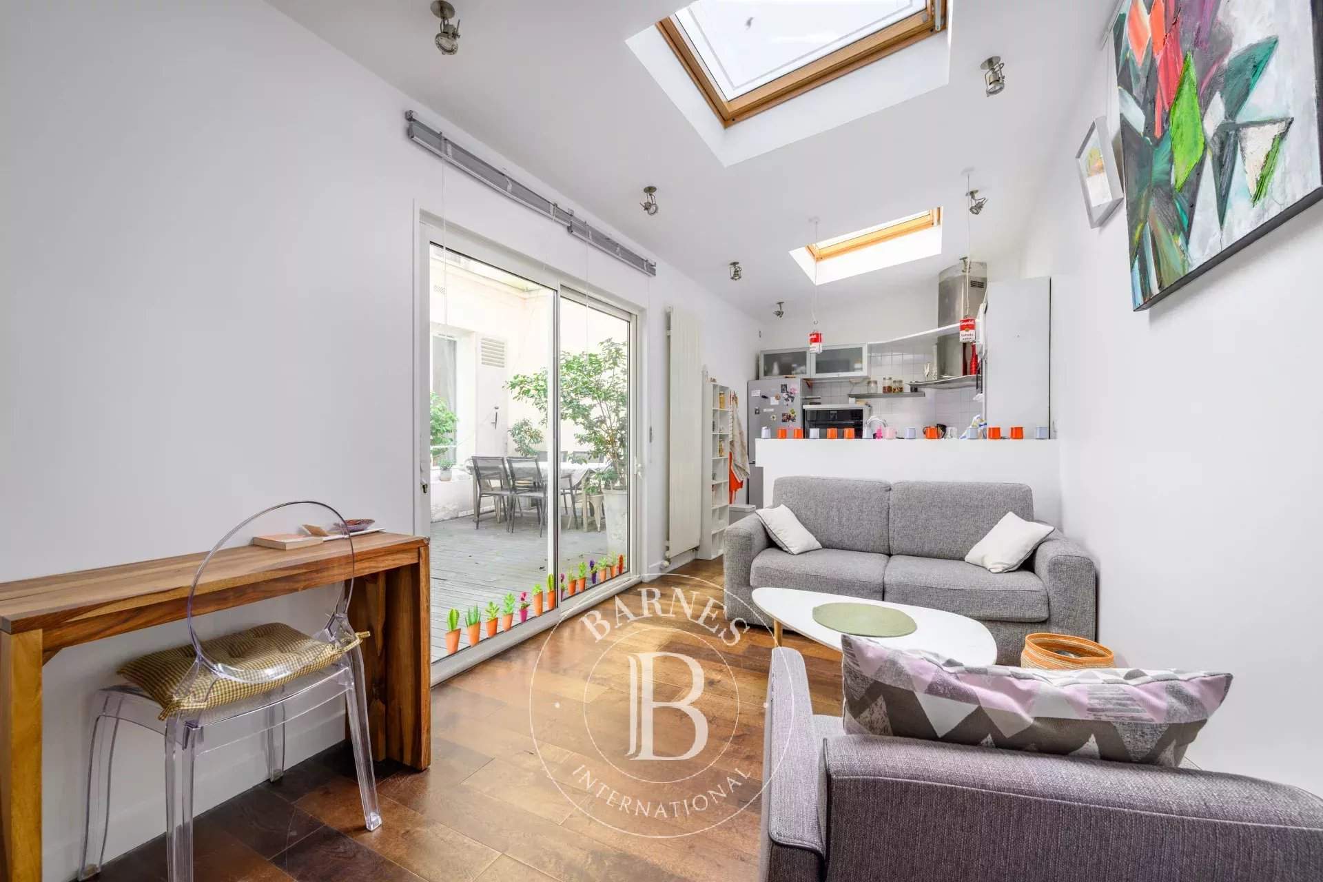 Paris  - Apartment 2 Bedrooms - picture 9