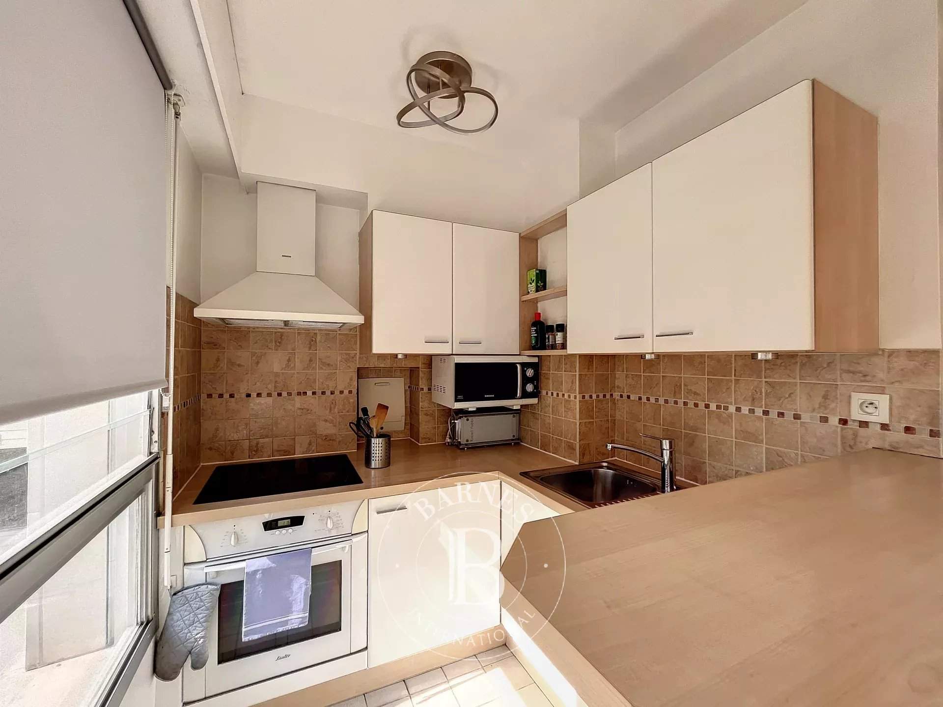 Paris  - Appartement 2 Pi&egrave;ces, 1 Chambre - picture 6