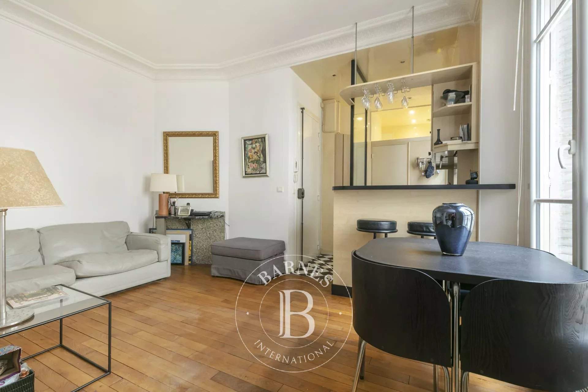 Paris  - Apartment 1 Bedroom - picture 2