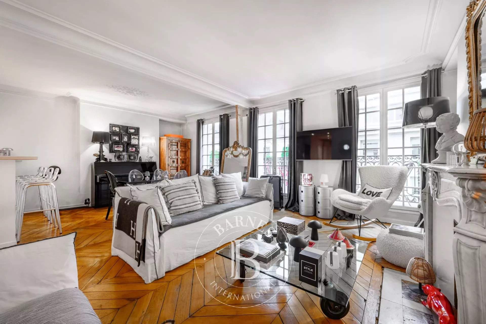 Paris  - Apartment 2 Bedrooms - picture 8