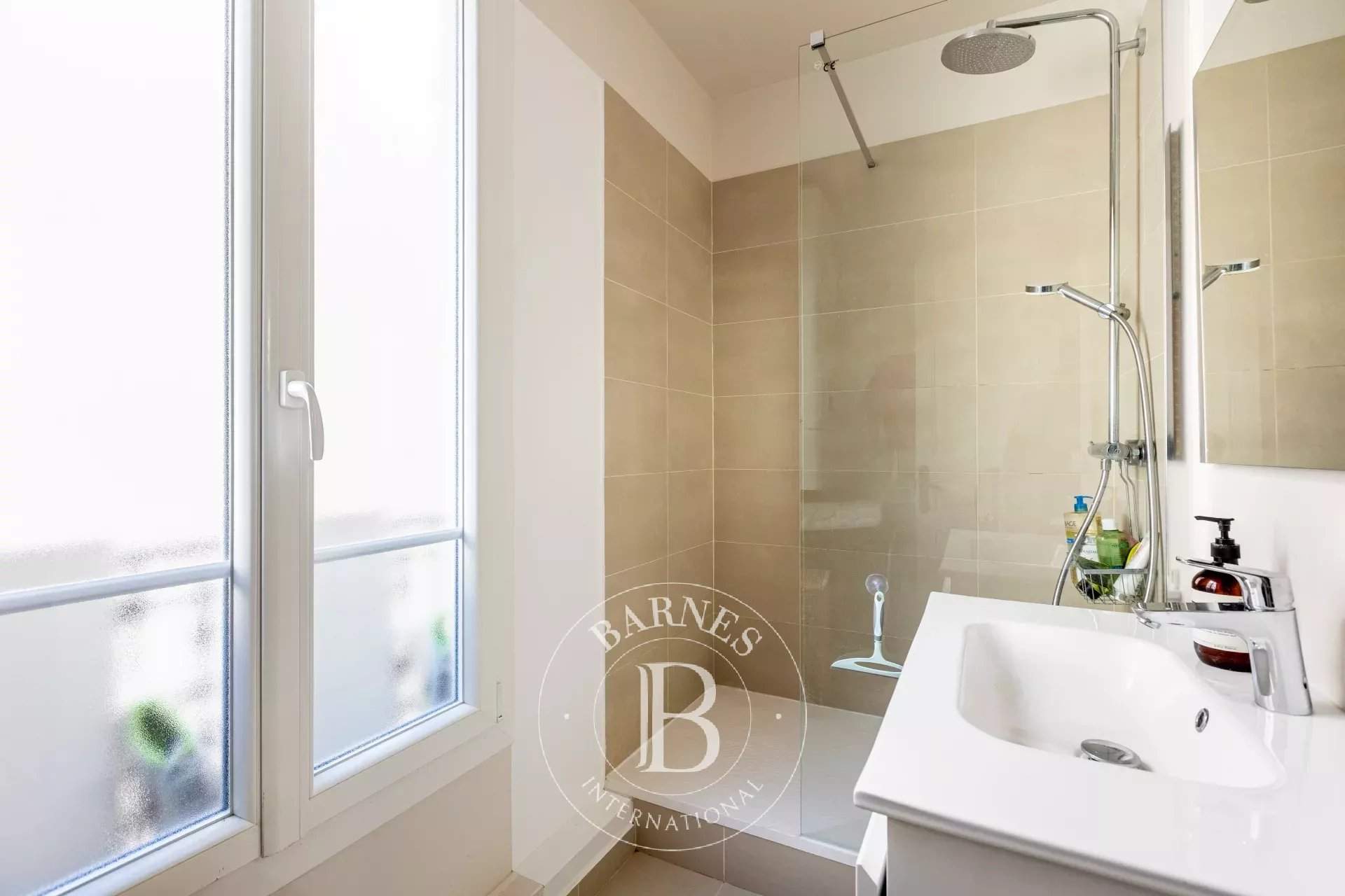 Paris  - Appartement 2 Pi&egrave;ces - picture 8