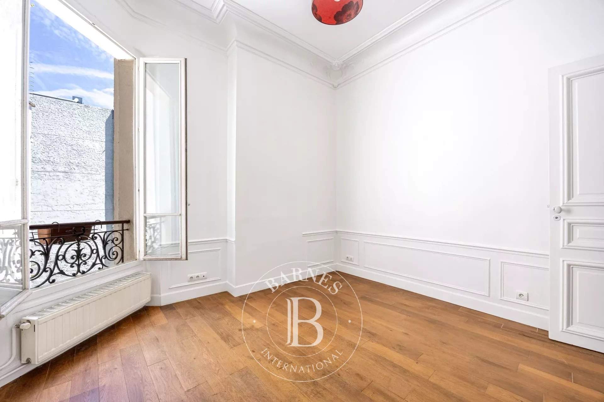 Paris  - Apartment 2 Bedrooms - picture 3