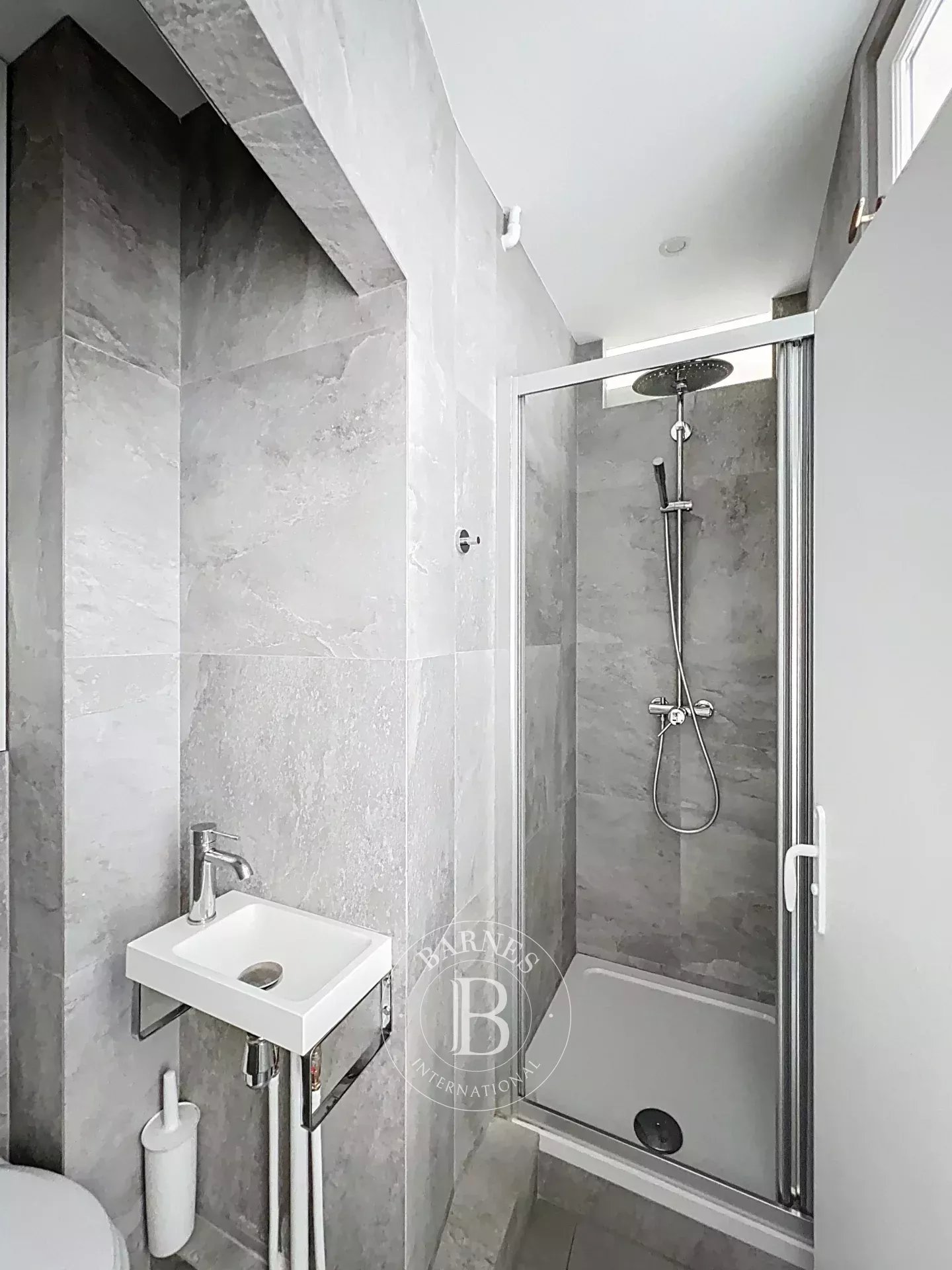 Paris  - Appartement 3 Pi&egrave;ces 2 Chambres - picture 13