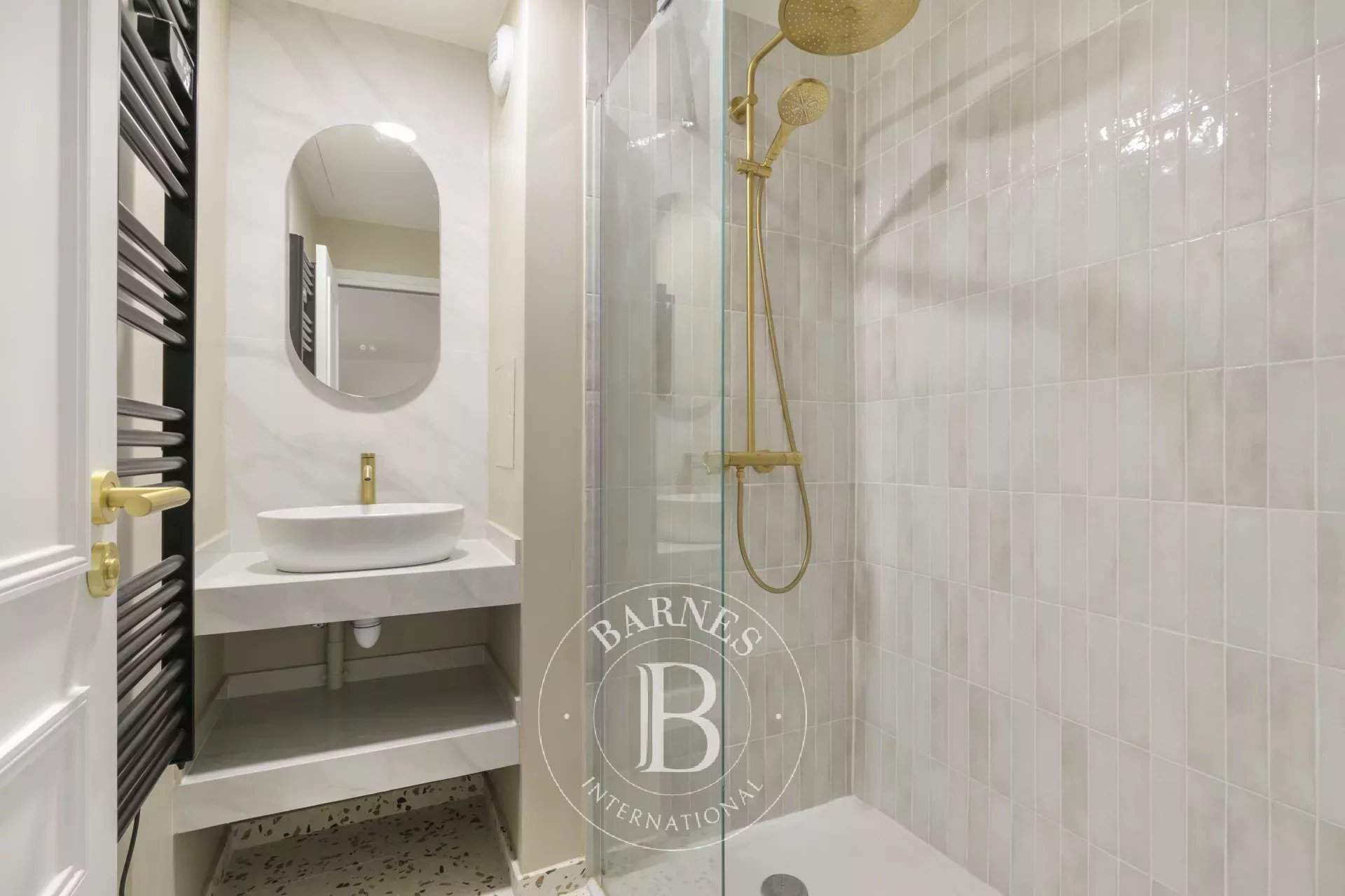 Paris  - Appartement 3 Pi&egrave;ces 2 Chambres - picture 6