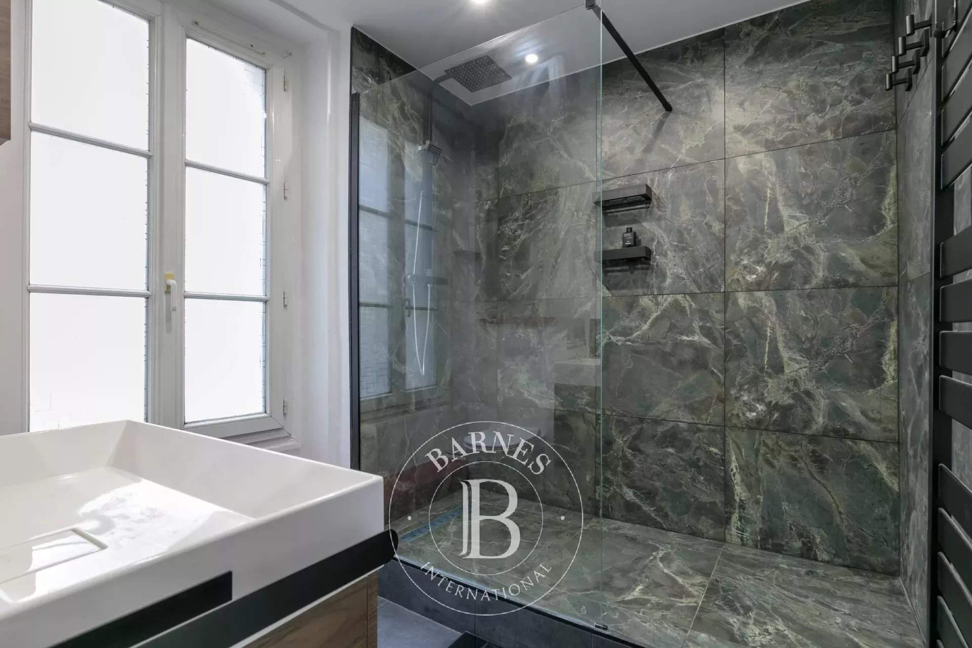 Paris  - Apartment 1 Bedroom - picture 7