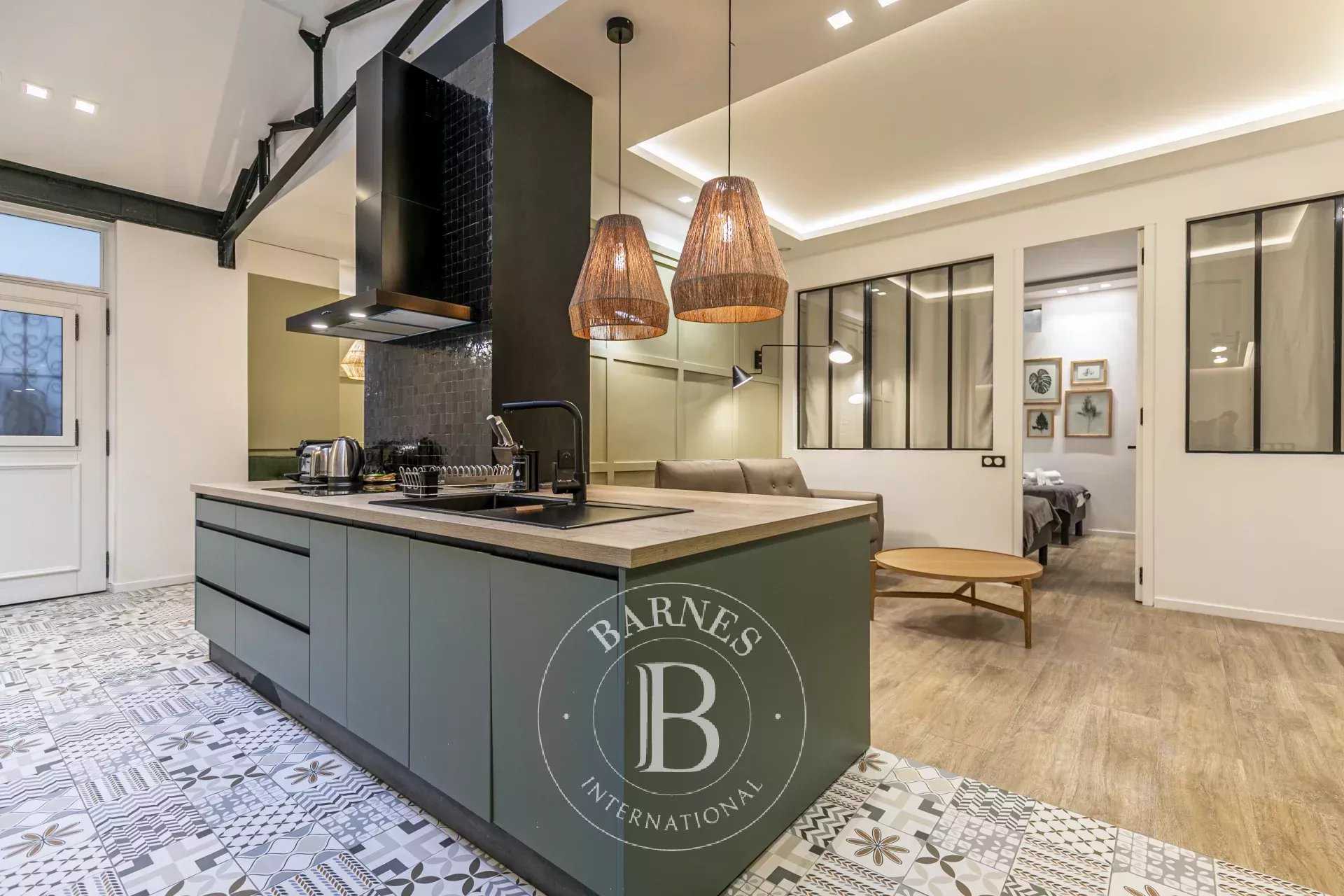 Paris  - Apartment 2 Bedrooms