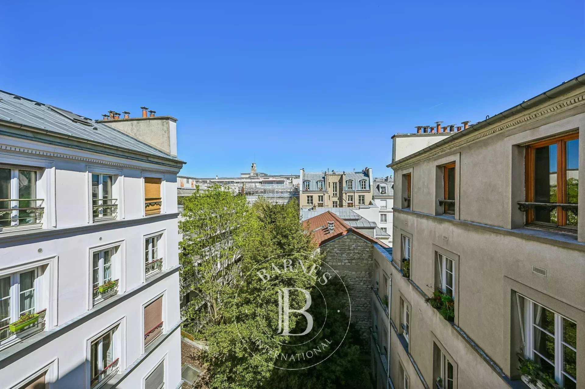 Paris  - Apartment 3 Bedrooms