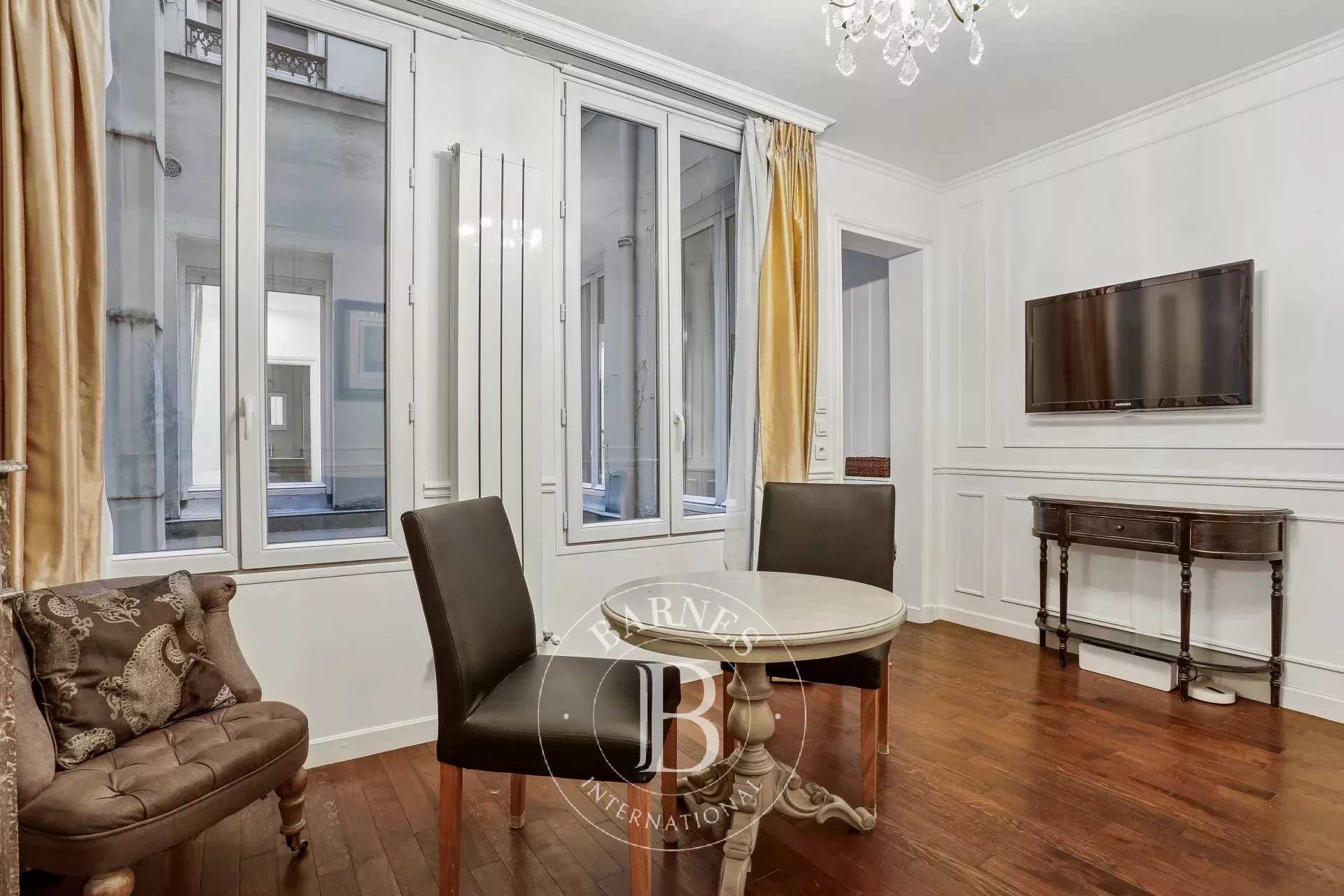 Paris  - Appartement 2 Pi&egrave;ces, 1 Chambre