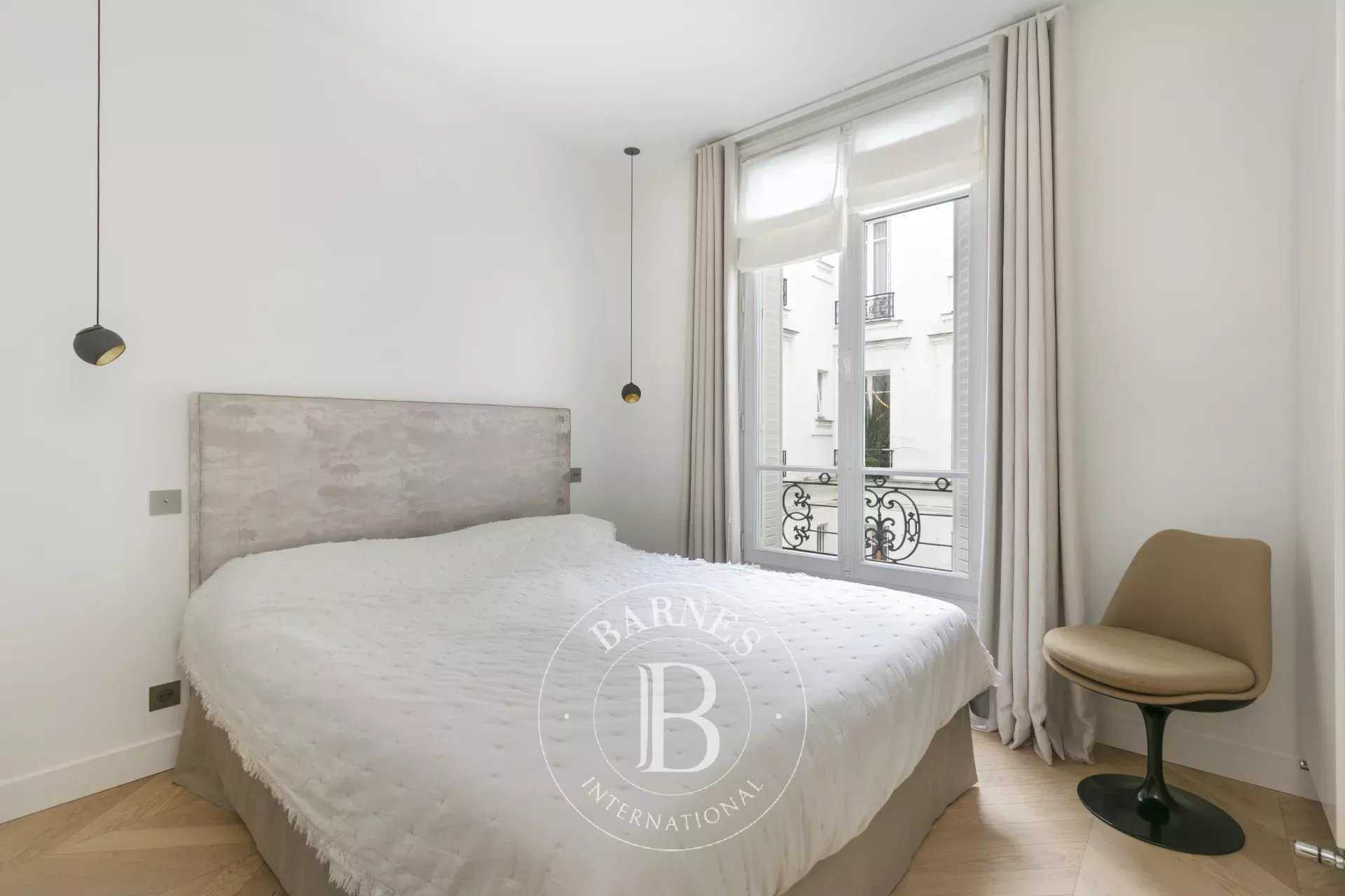 Paris  - Apartment 2 Bedrooms