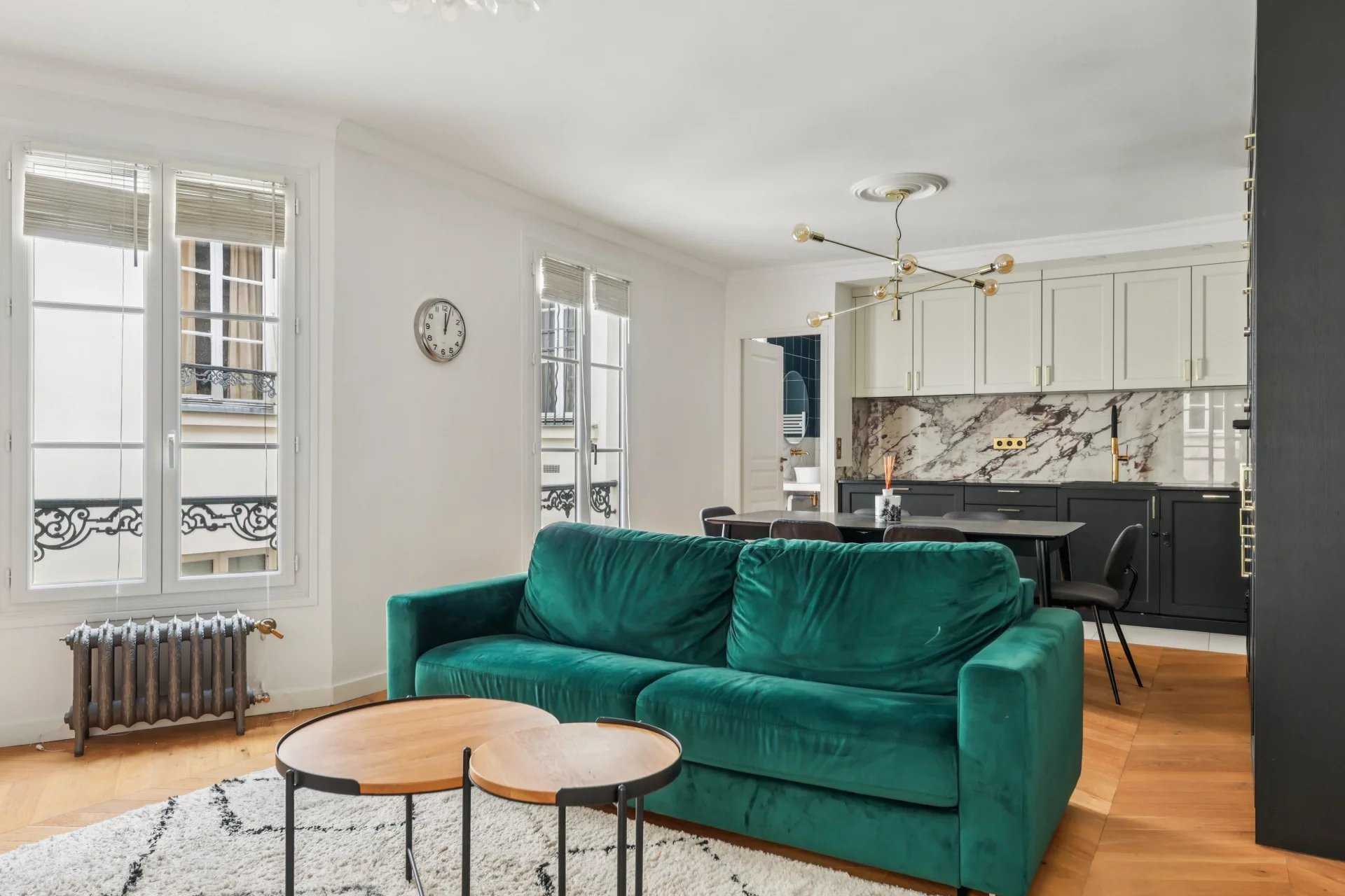 Paris  - Appartement 3 Pi&egrave;ces 2 Chambres