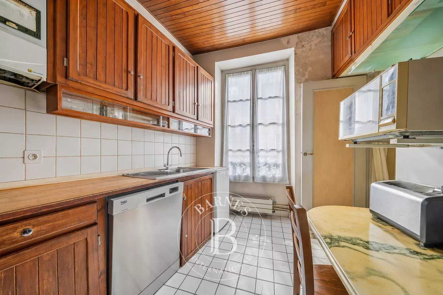 Paris  - Apartment 2 Bedrooms